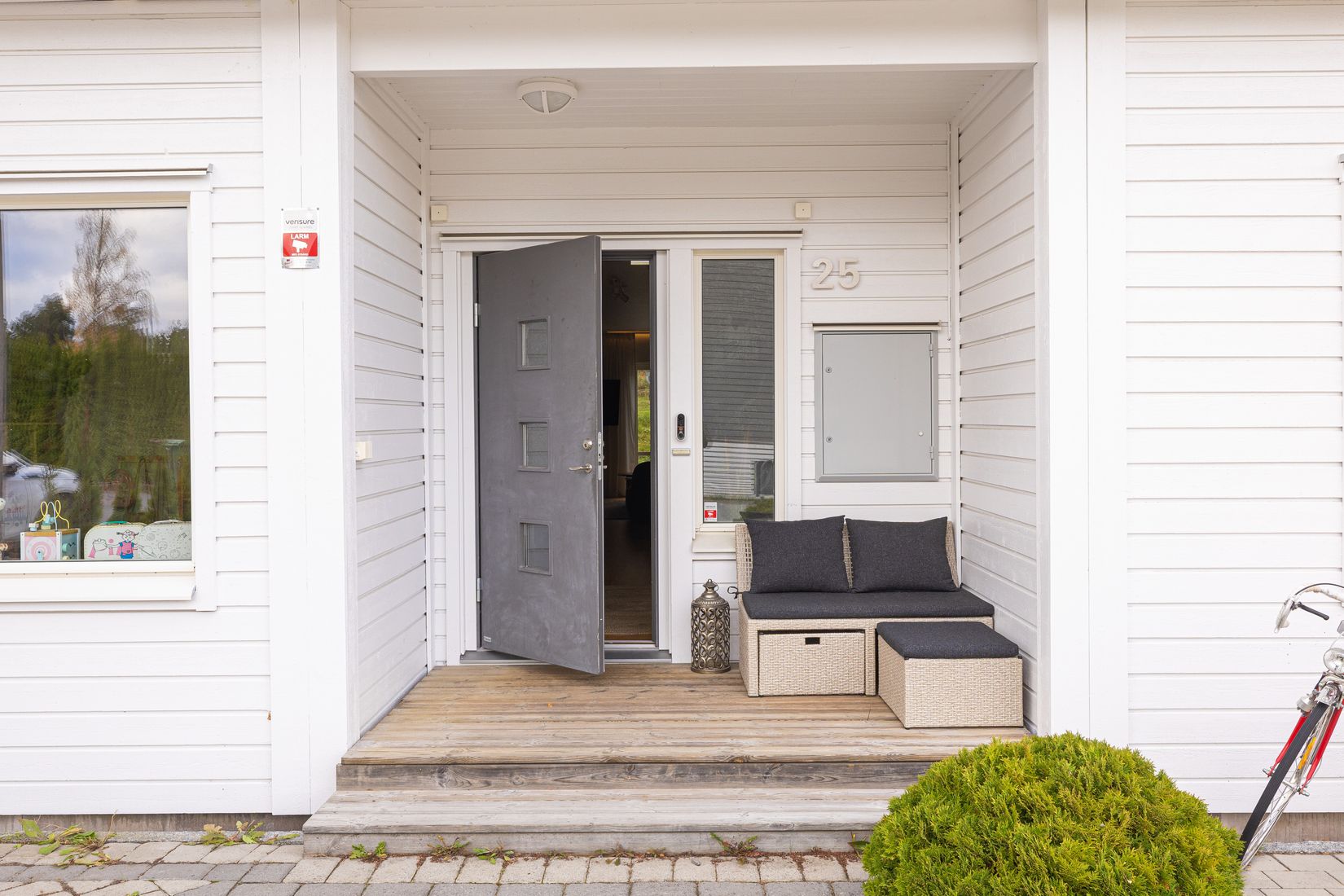 Radhus, Syster Annas väg 25, Brunnby Park, Upplands Väsby