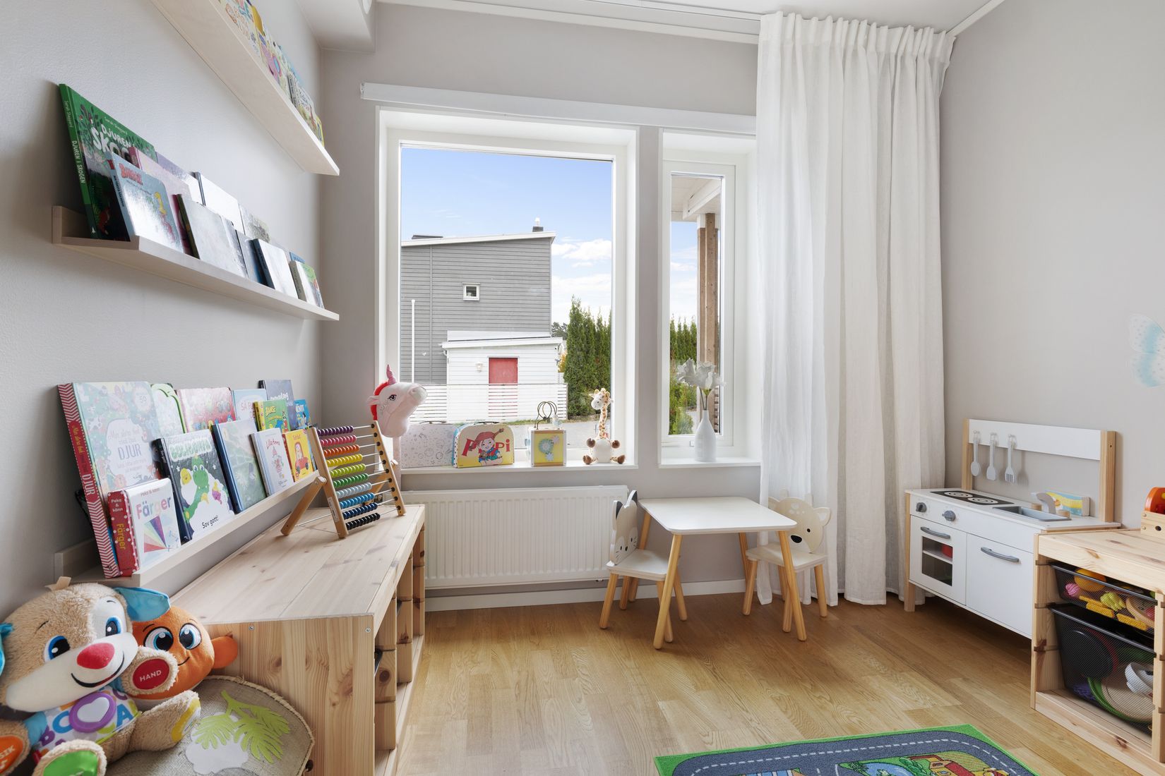 Radhus, Syster Annas väg 25, Brunnby Park, Upplands Väsby