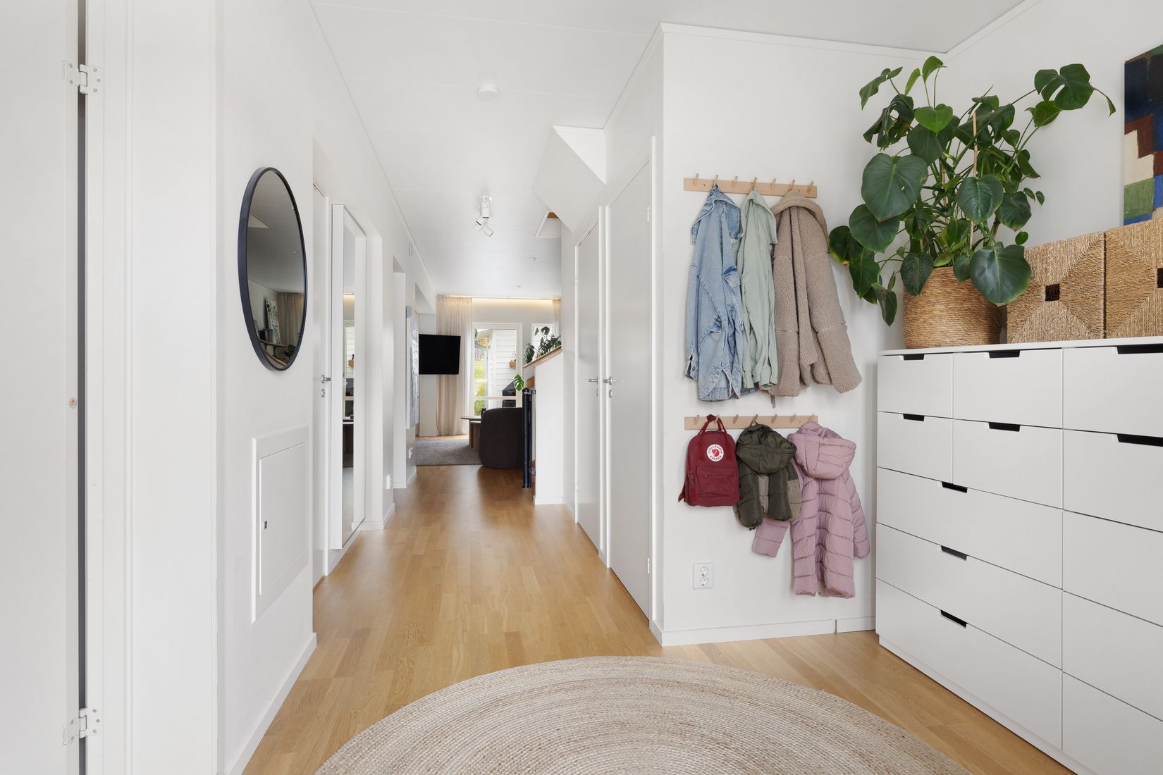 Radhus, Syster Annas väg 25, Brunnby Park, Upplands Väsby