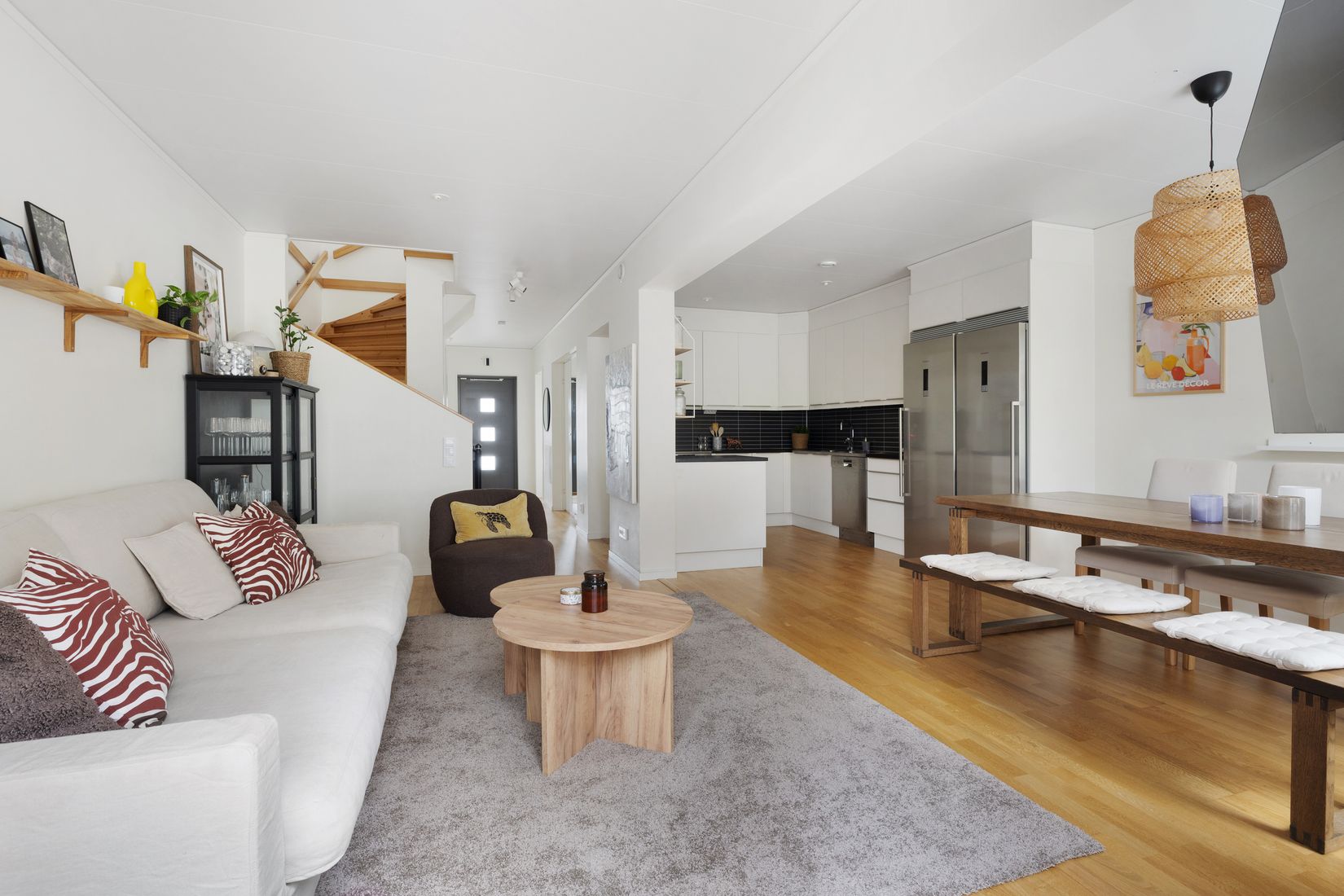 Radhus, Syster Annas väg 25, Brunnby Park, Upplands Väsby