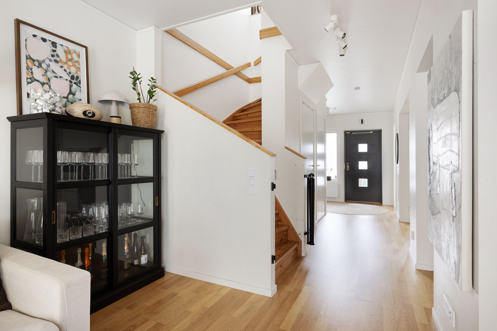 Radhus, Syster Annas väg 25, Brunnby Park, Upplands Väsby