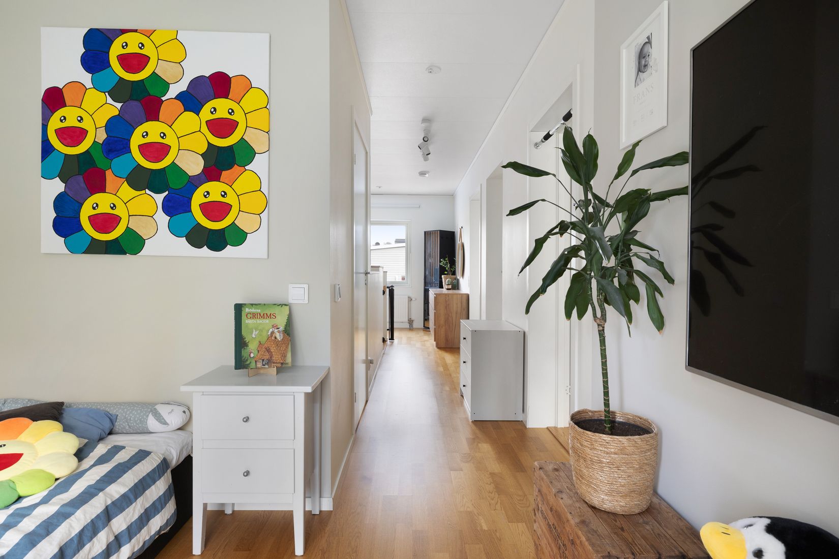 Radhus, Syster Annas väg 25, Brunnby Park, Upplands Väsby