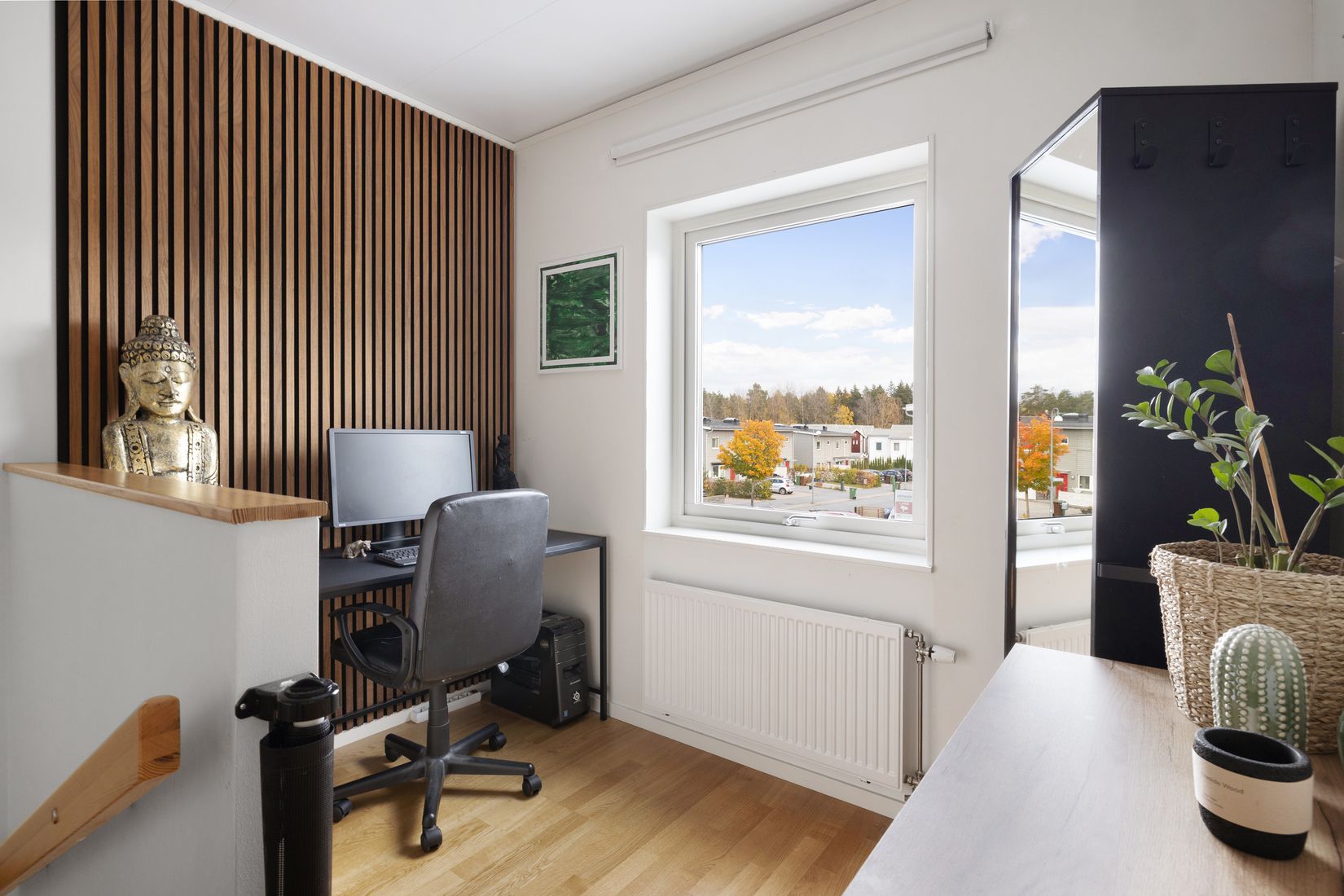 Radhus, Syster Annas väg 25, Brunnby Park, Upplands Väsby