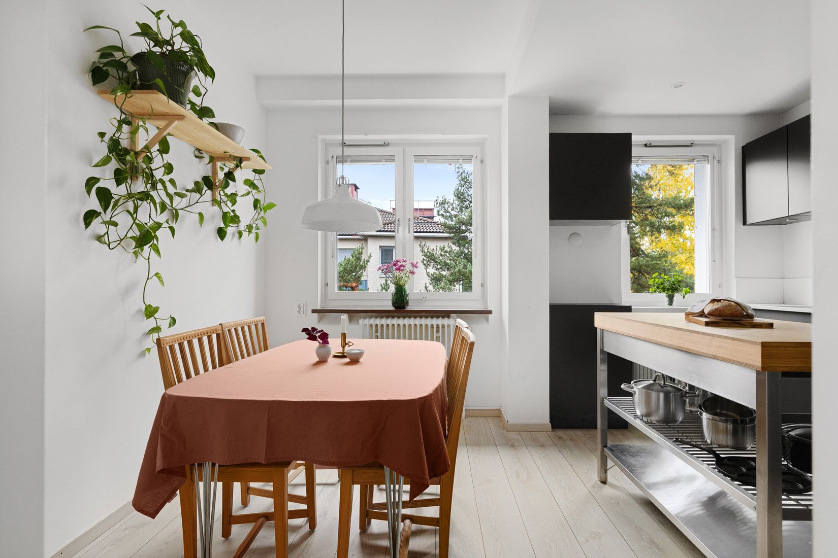 Bostadsrätt, Slätbaksvägen 25, vån 3/3, Årsta, Stockholm