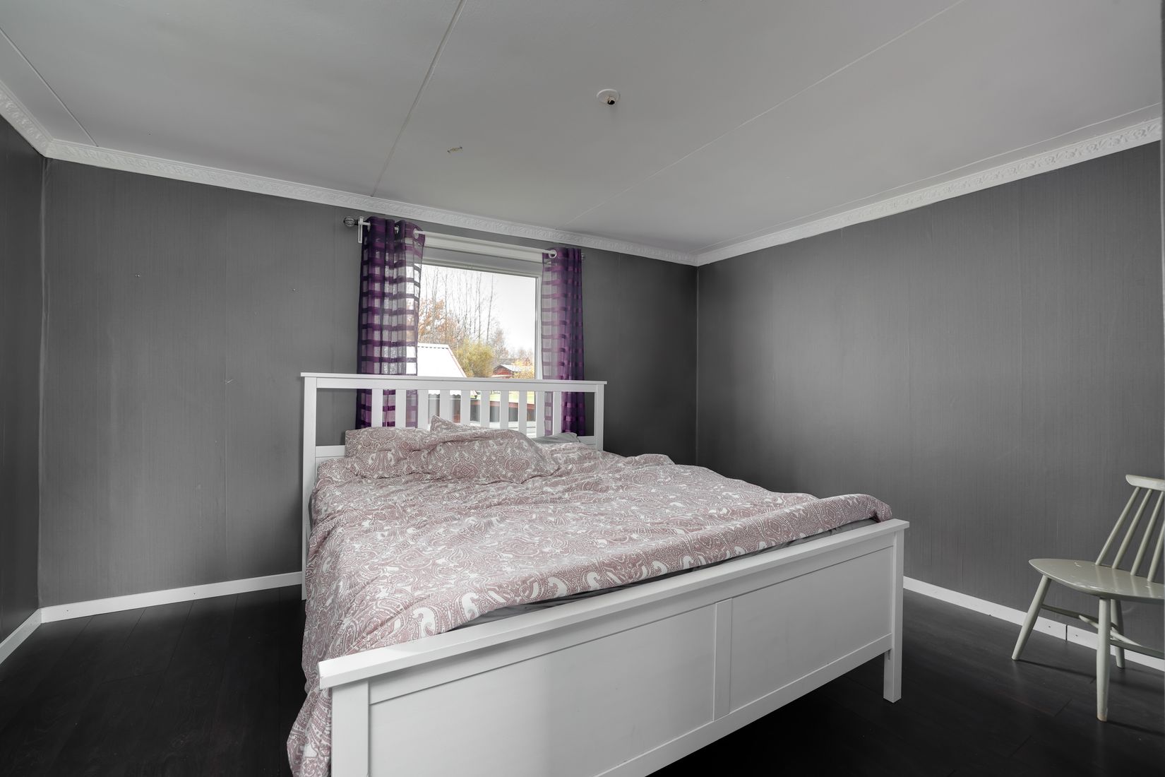 Villa, Skogsslingan 8, Asker, Örebro