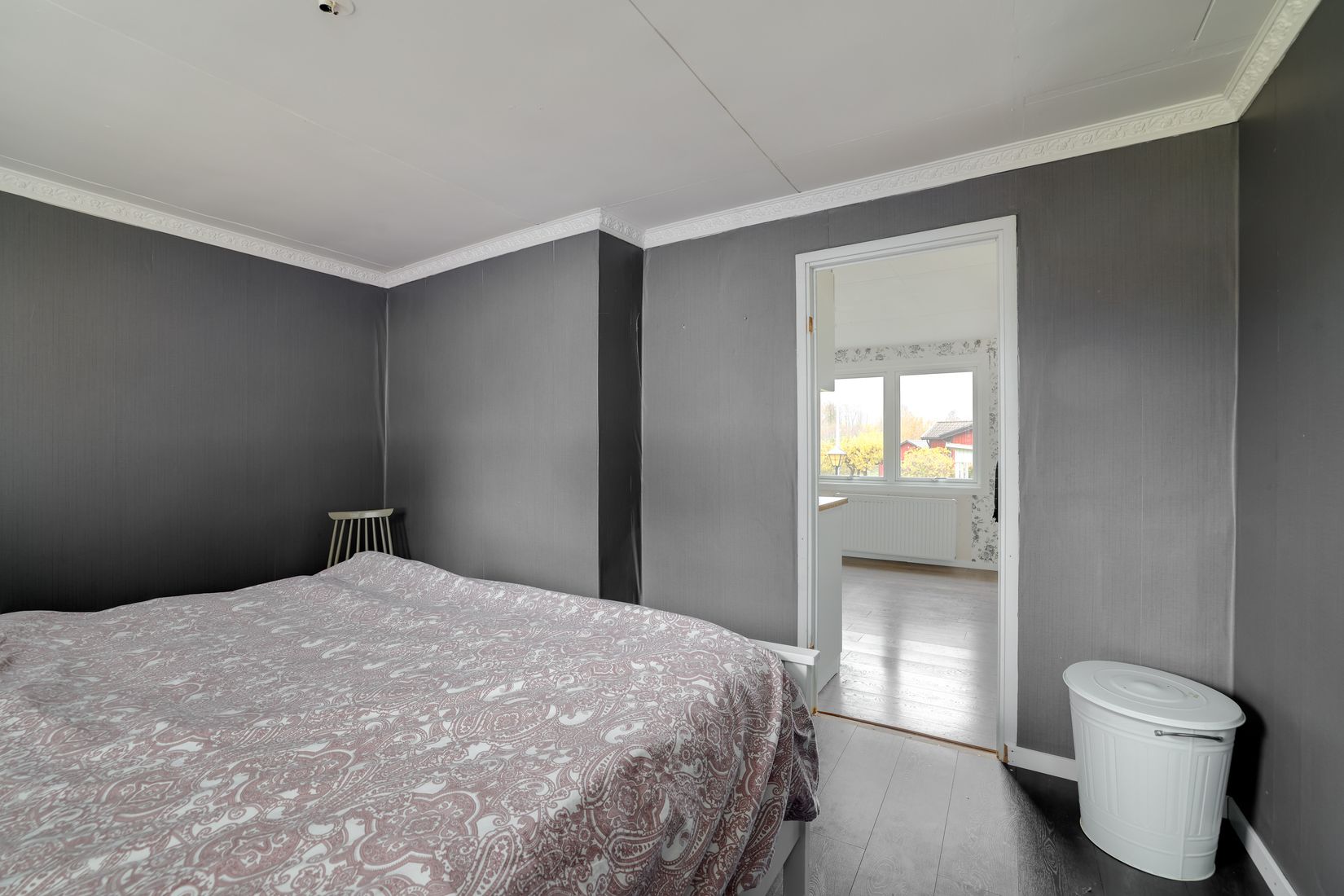 Villa, Skogsslingan 8, Asker, Örebro