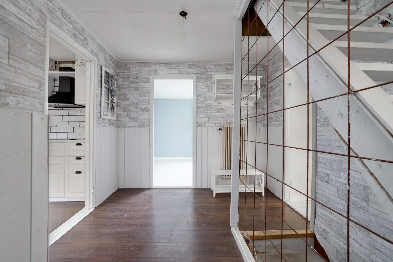 Villa, Skogsslingan 8, Asker, Örebro