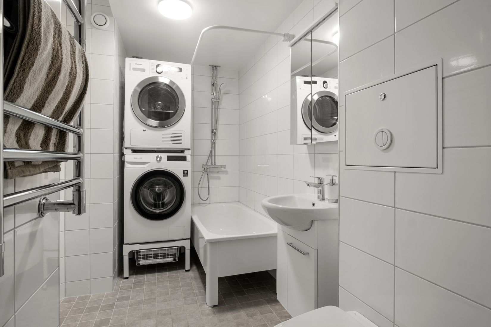 Bostadsrätt, Njupkärrsvägen 48, Tyresö Centrum, Tyresö