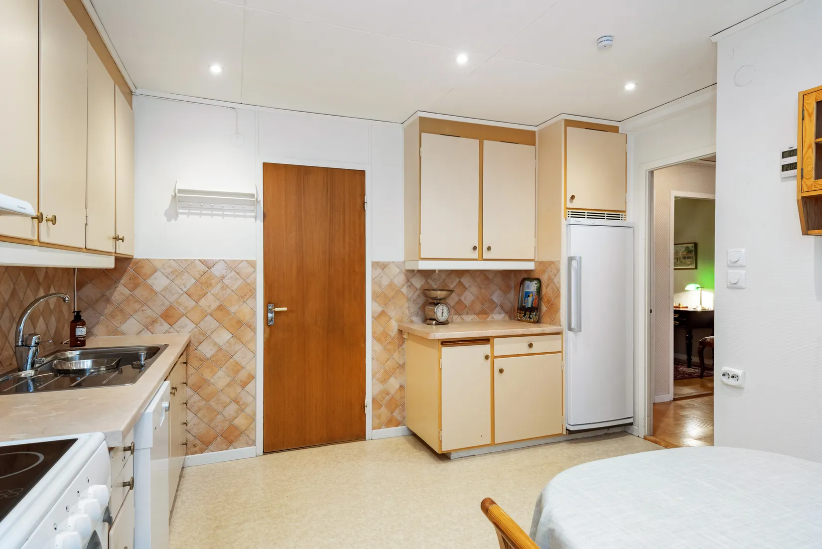 Villa, Ledungsvägen 24, Täby Kyrkby, Täby