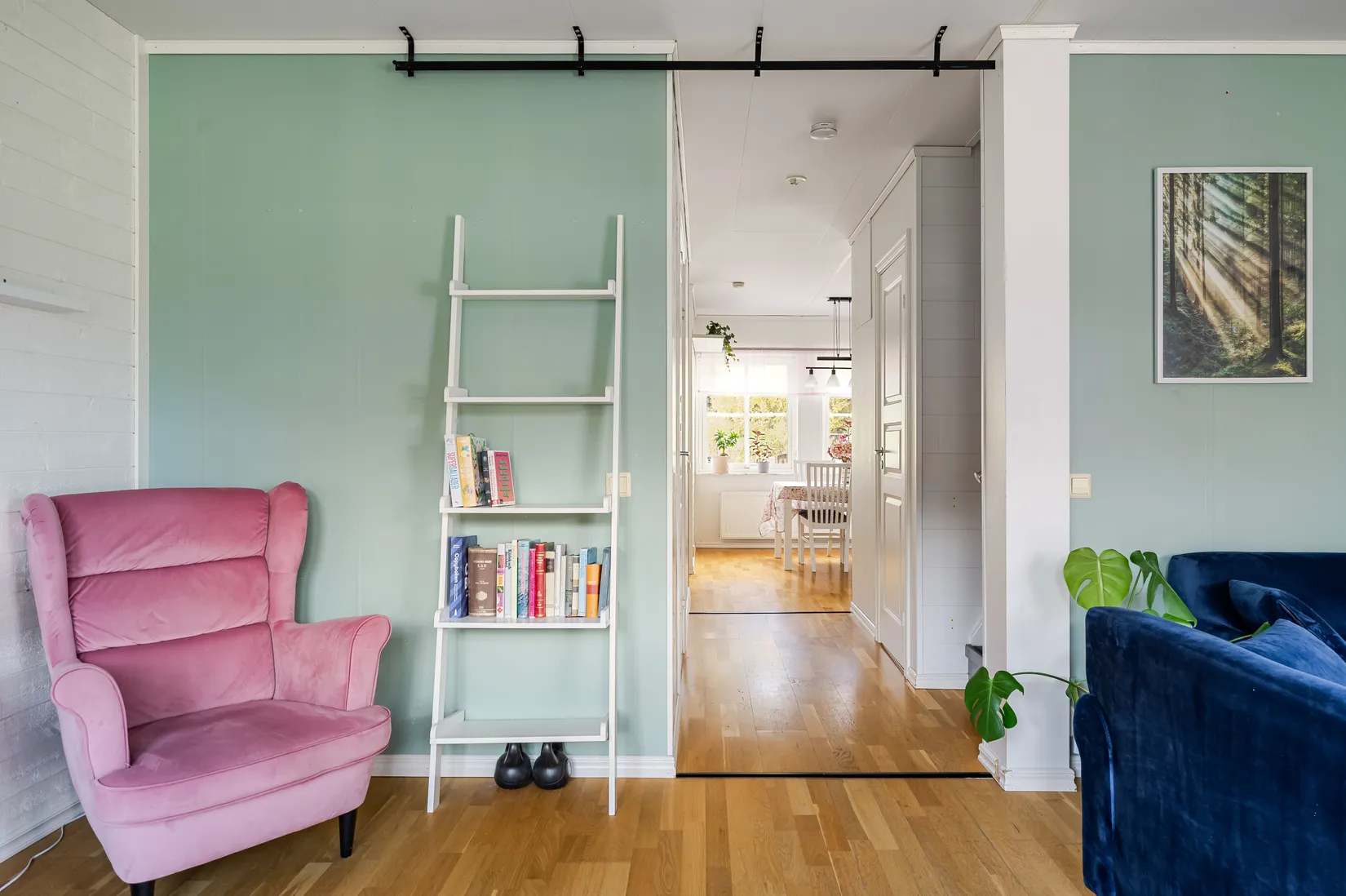 Villa, Radhus, Åvägen 32, Lidatorp, Nynäshamn