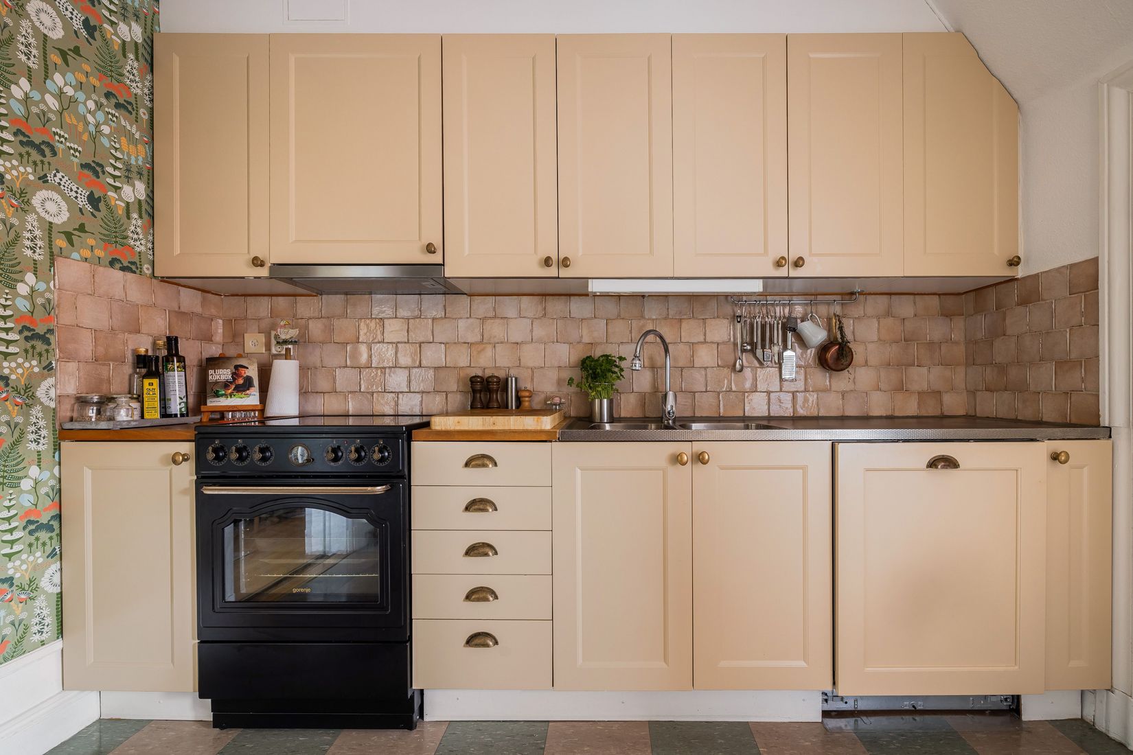 Bostadsrätt, Djurgårdsvägen 4B, Gamla Staden, Eskilstuna