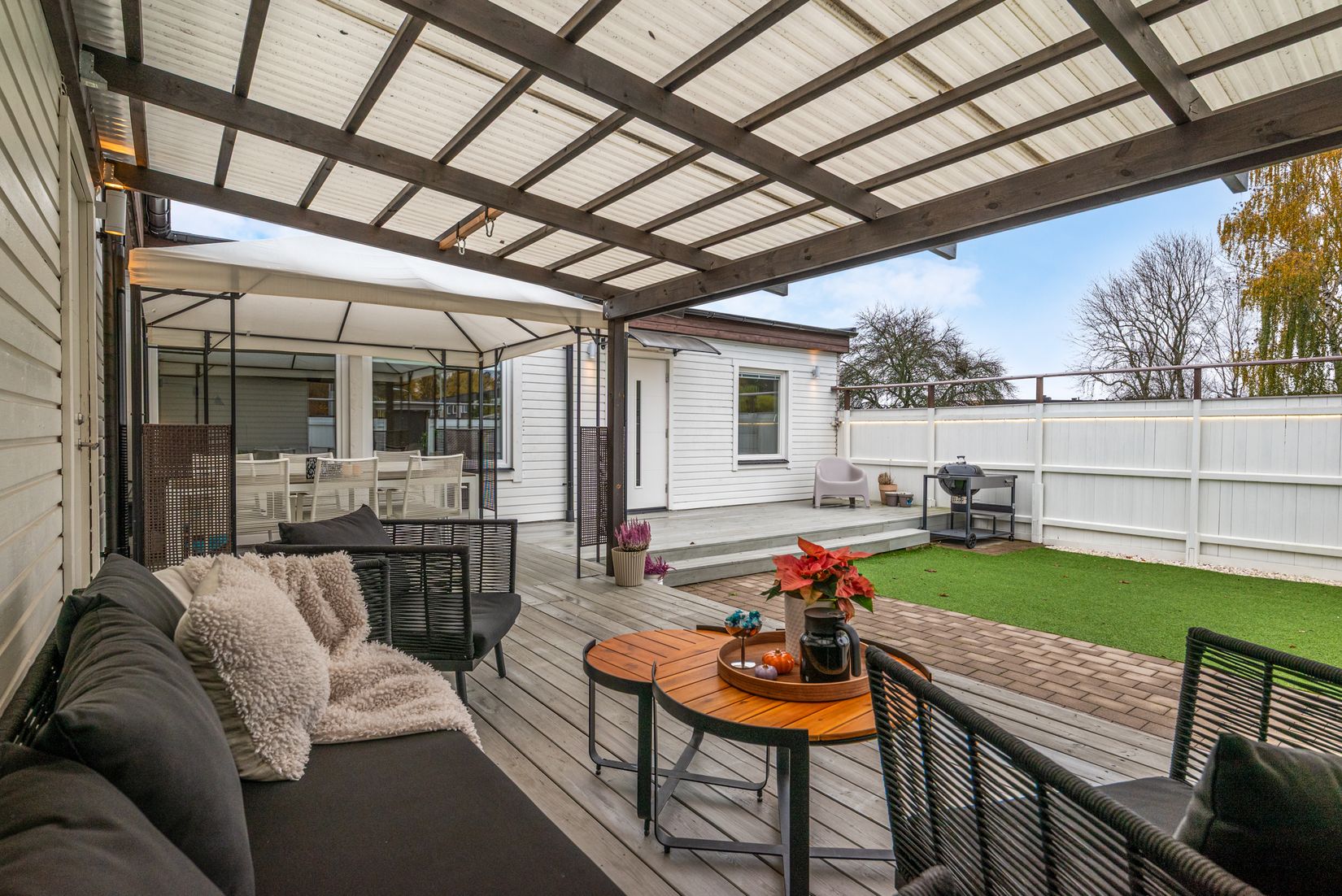 Villa, Radhus, Rädisvägen 126, Hässelby Norra Villastad, Stockholm