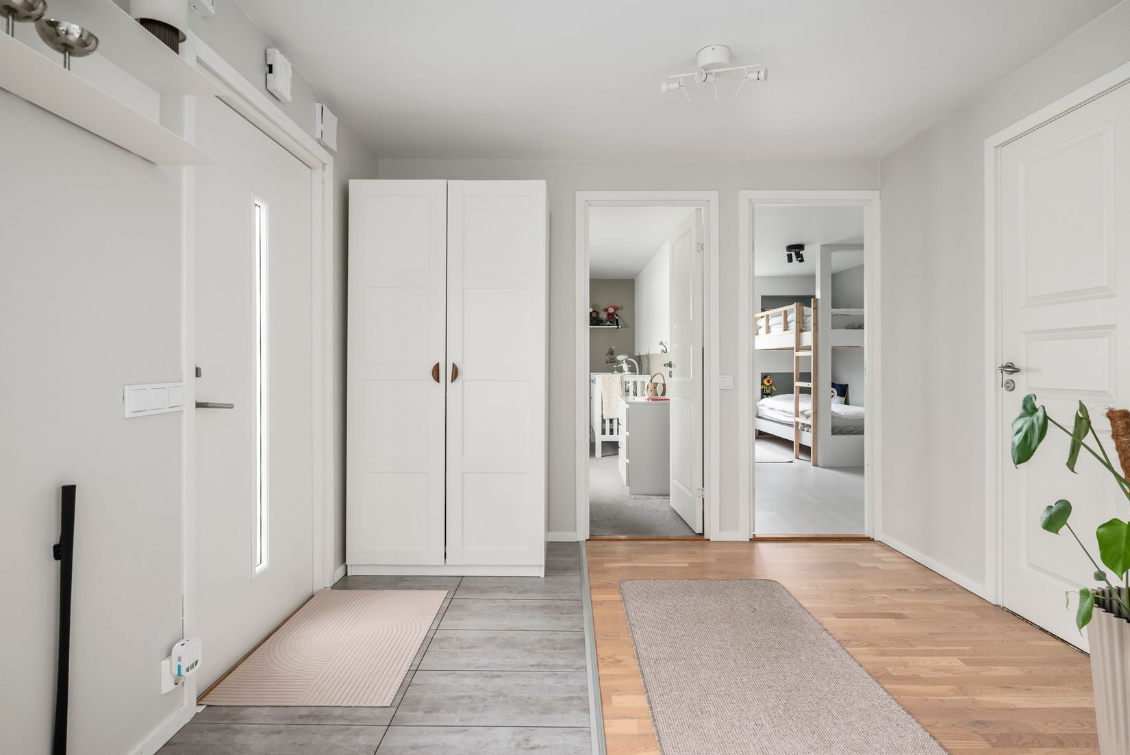 Villa, Radhus, Rädisvägen 126, Hässelby Norra Villastad, Stockholm