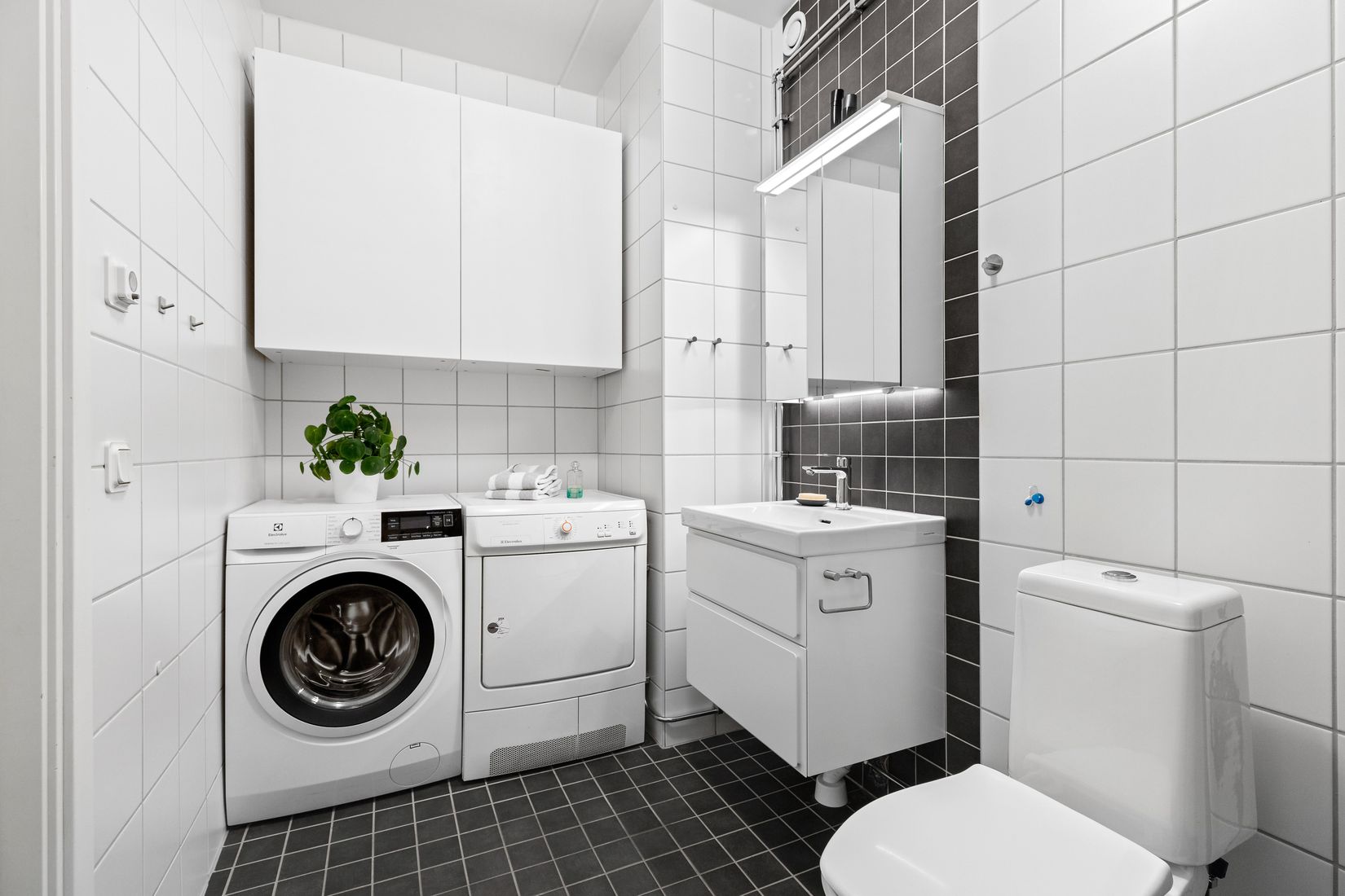 Bostadsrätt, Starrbäcksgatan 20, Centrala Sundbyberg, Sundbyberg