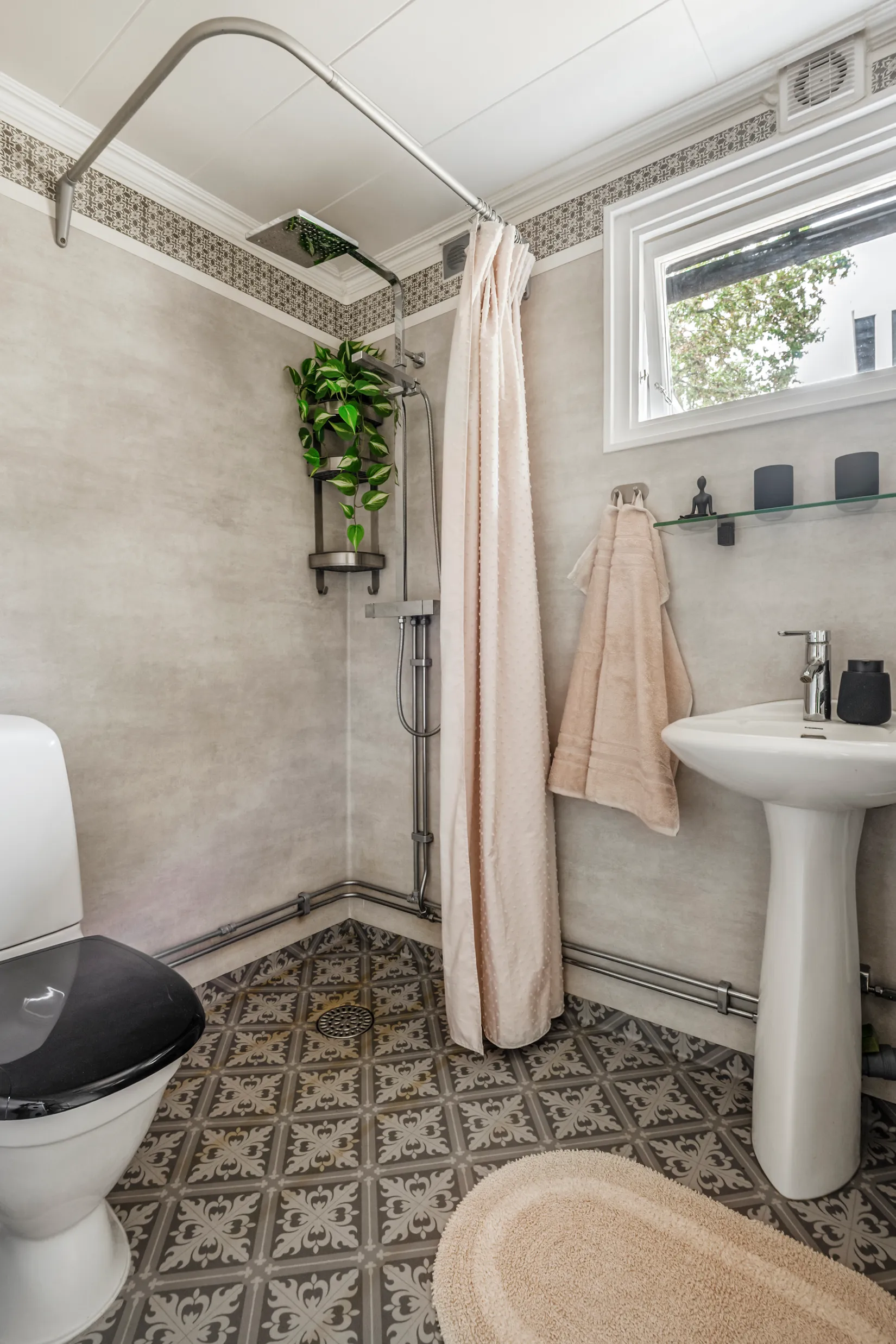 Villa, Salbergs väg 4, Tungelsta, Haninge