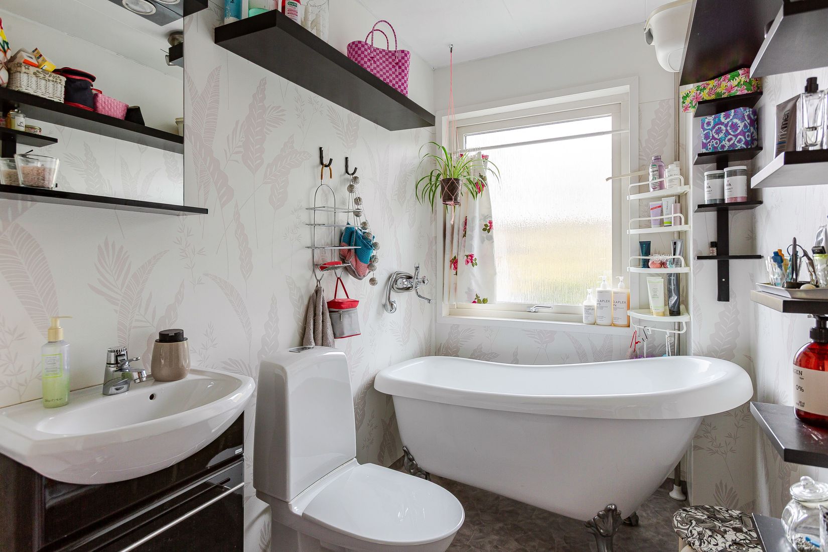 Villa, Formtegelvägen 9, Kråkegården, Vetlanda