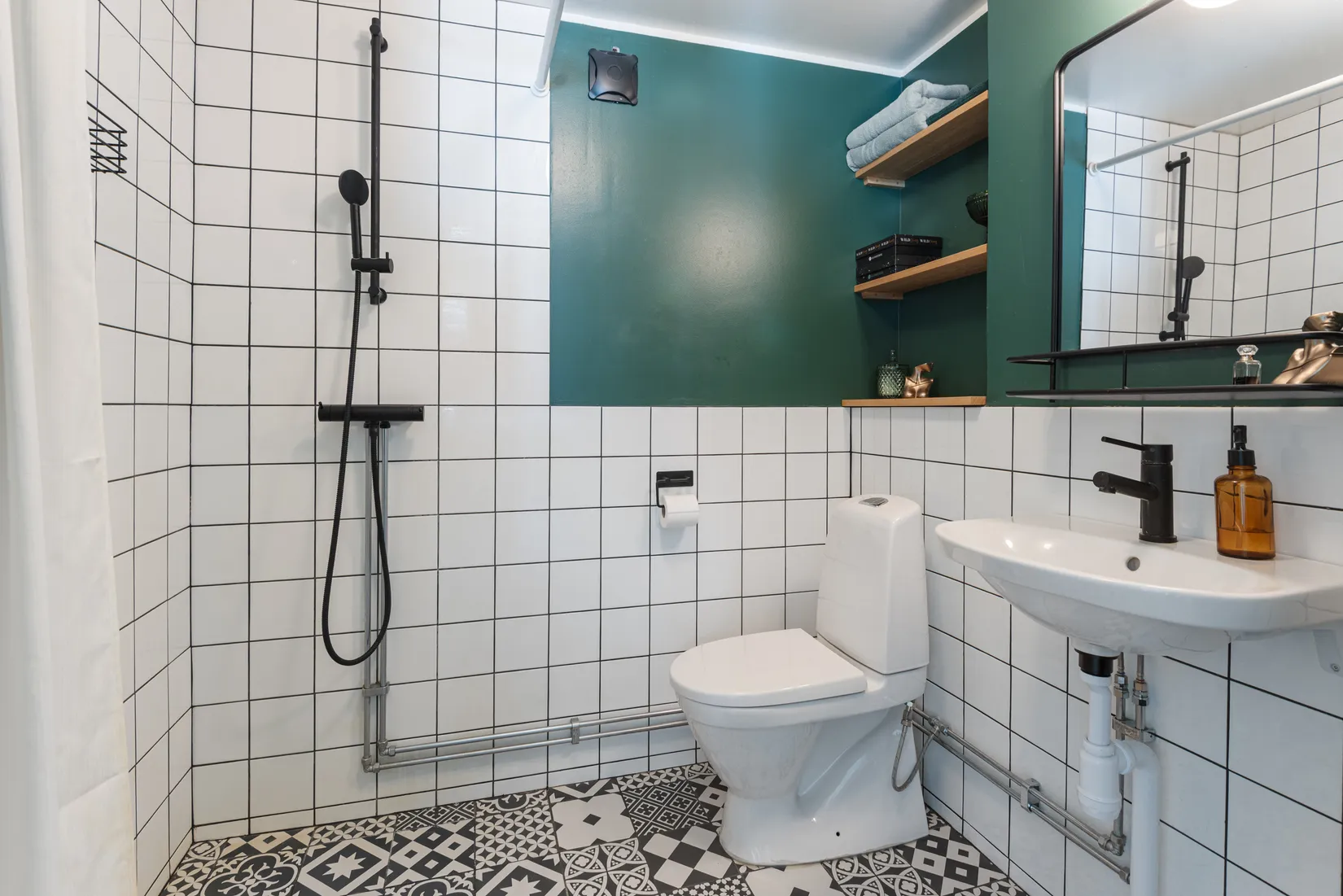 Villa, Evedalsvägen 17, Saltsjö Boo/Gustavsvik, Nacka