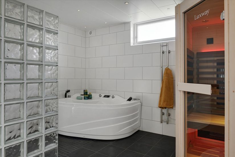 Villa, Bondegatan 14, Centrum, Tibro