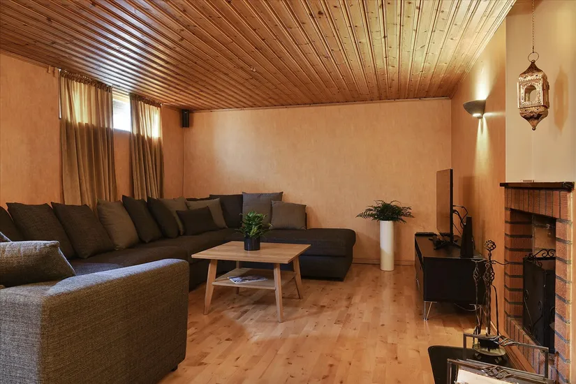 Villa, Bondegatan 14, Centrum, Tibro