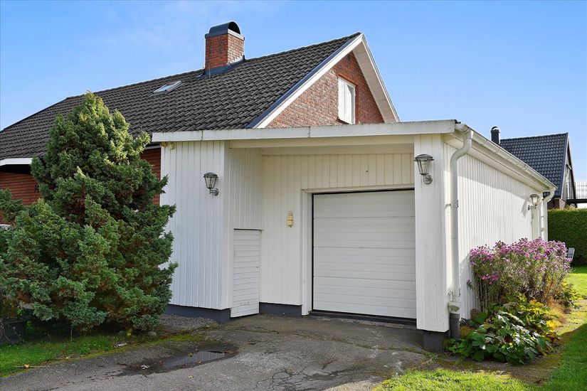 Villa, Bondegatan 14, Centrum, Tibro