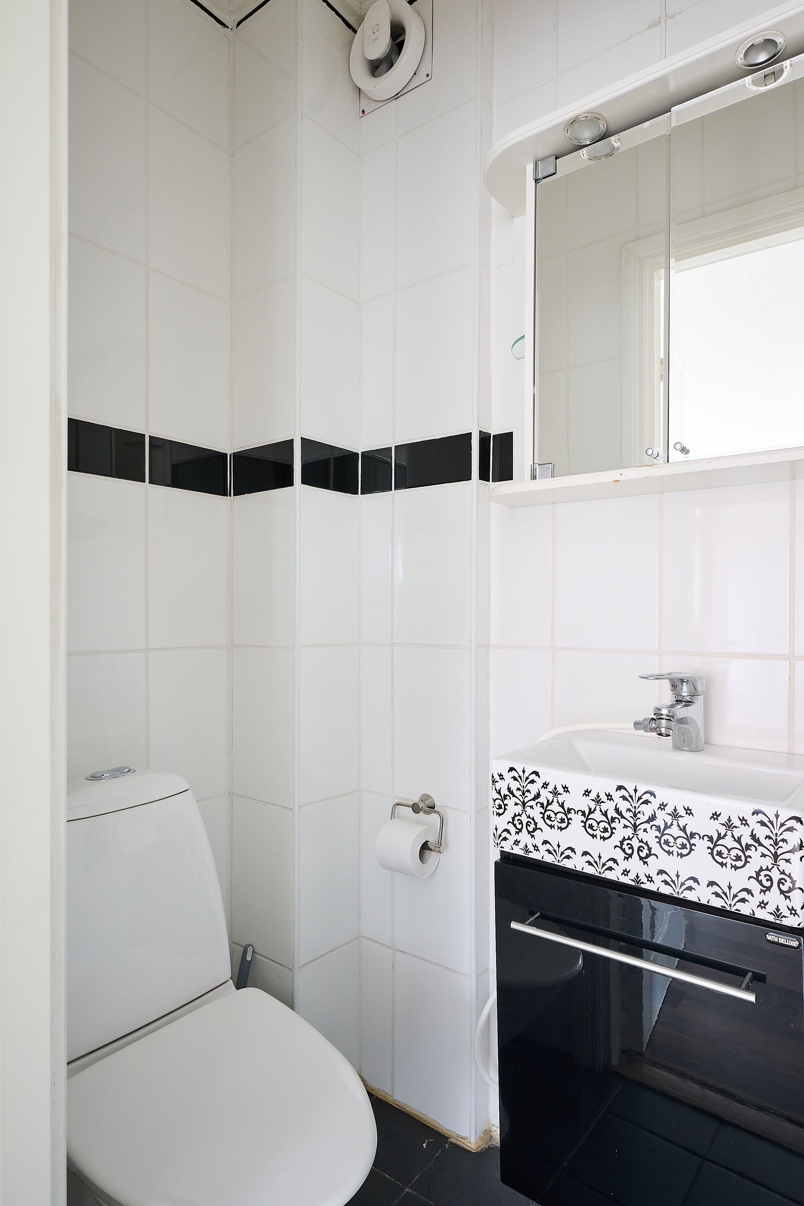 Villa, Stenkilsgatan 17, Röksta, Eskilstuna