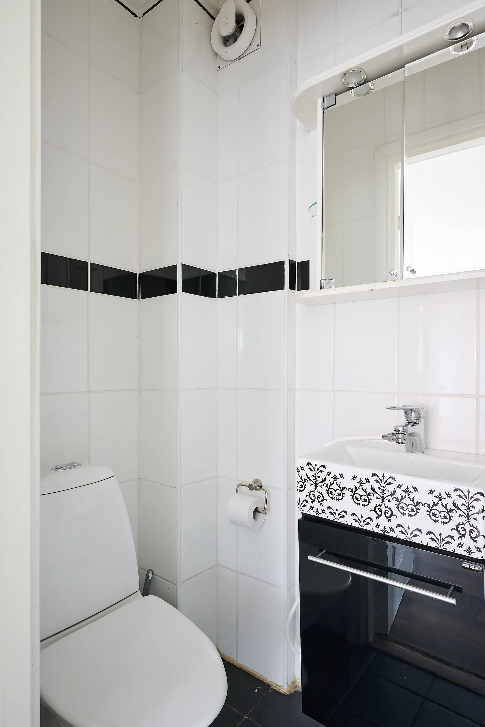 Villa, Stenkilsgatan 17, Röksta, Eskilstuna