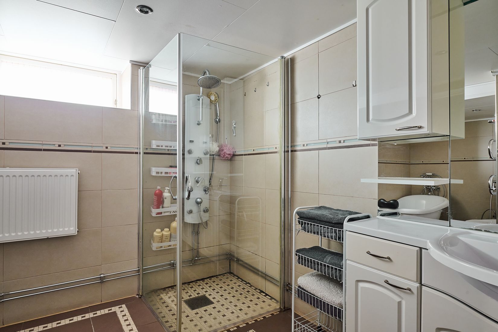 Villa, Stenkilsgatan 17, Röksta, Eskilstuna