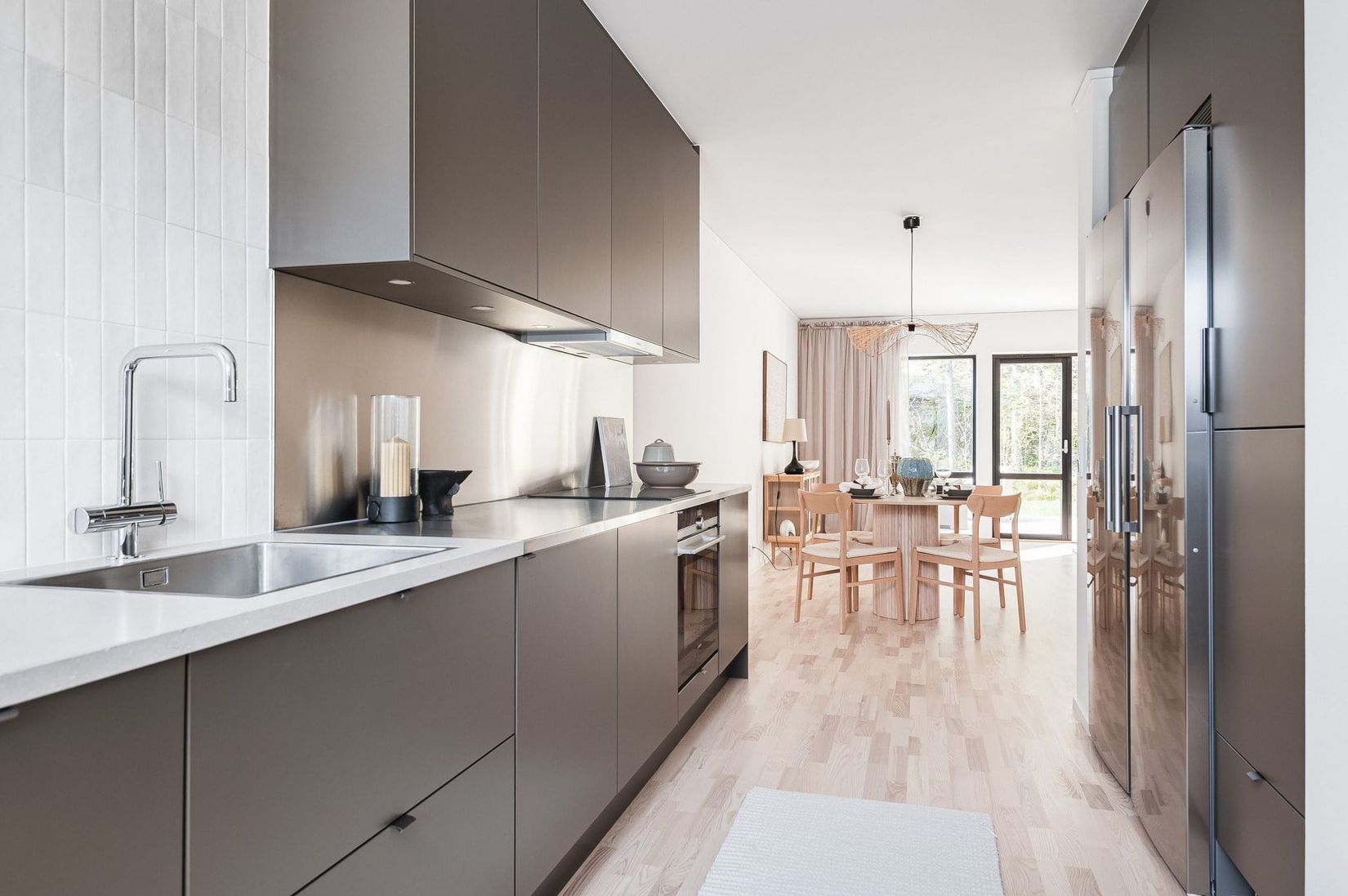 Radhus, Akrobatgatan 11 F, Björkalund, Norrköping