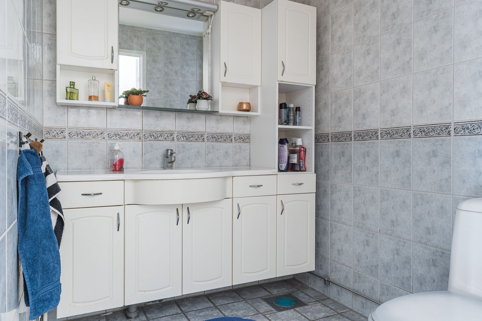 Villa, Kryddgårdsgatan 36B, Centrum, Enköping