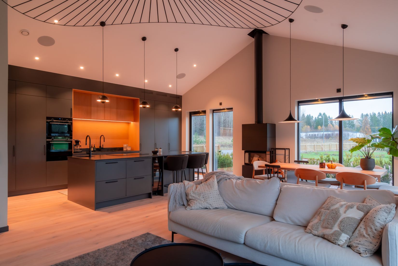 Villa, Rynings väg 24, Malmbryggshage, Nyköping