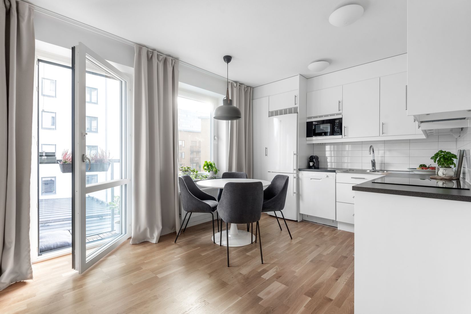 Bostadsrätt, Jämtlandsgatan 107, Vån 3 (11035/1205), Vällingby Parkstad / Råcksta, Stockholm