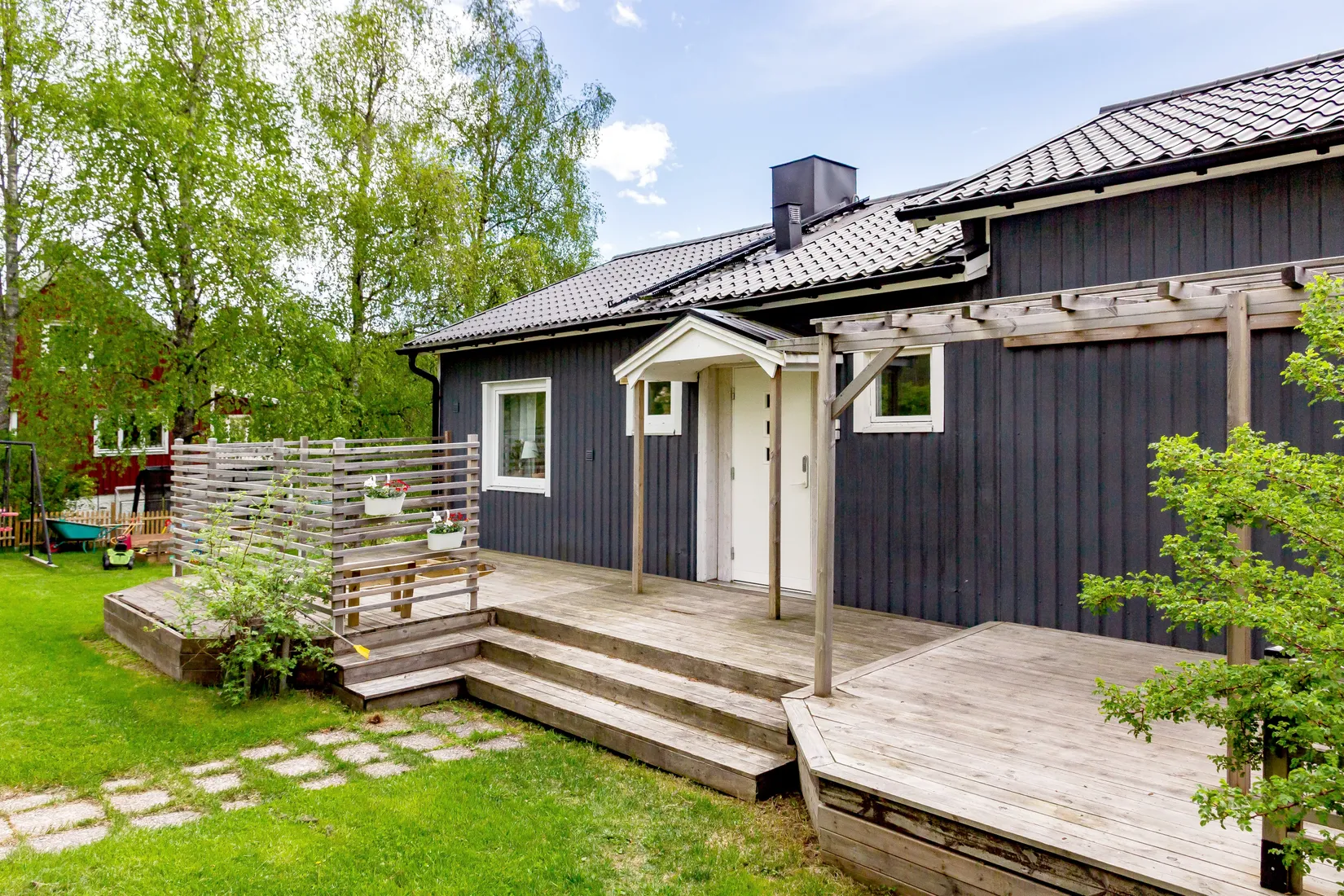 Villa, Kyrkvägen 27, Centrala Gnarp, Nordanstig