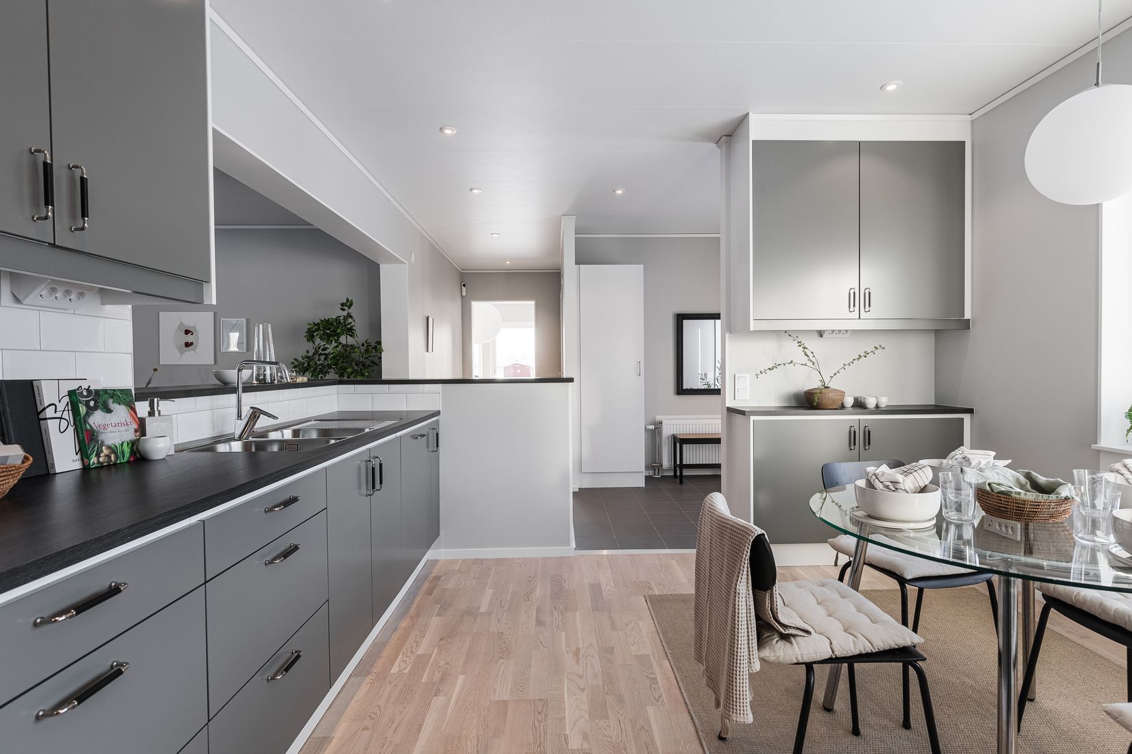 Villa, Källarängsvägen 30, Stallarholmen-Sundby Strand, Strängnäs