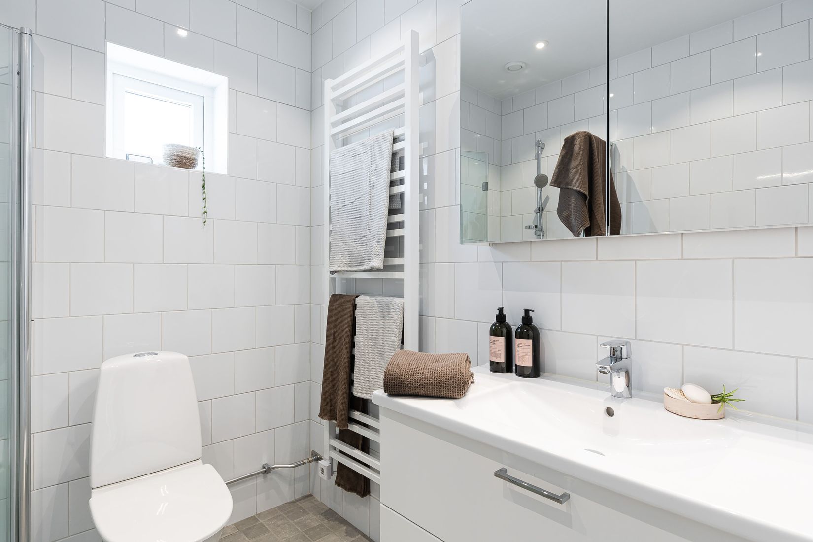 Villa, Källarängsvägen 30, Stallarholmen-Sundby Strand, Strängnäs