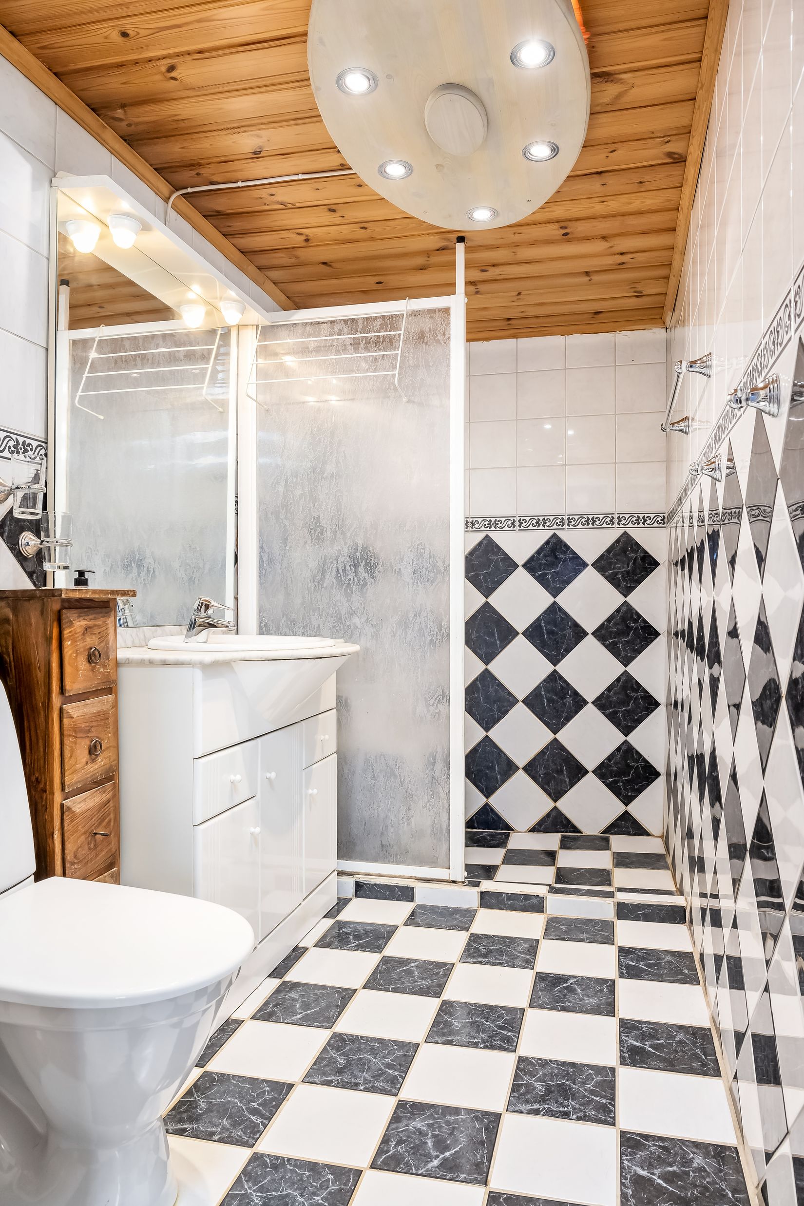 Villa, Evertsholm Pilbacken 1 & 2, Söderköping