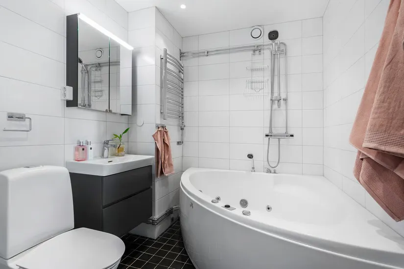 Bostadsrätt, Lomvägen 29, Kärrdal, Sollentuna