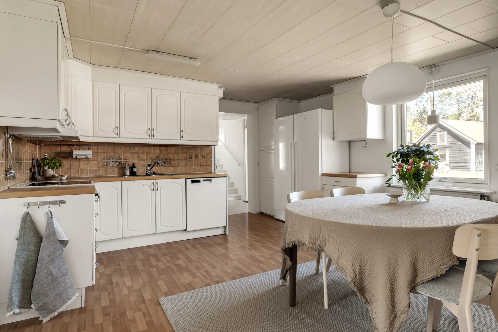 Villa, Holmskog 32, Vänge, Uppsala