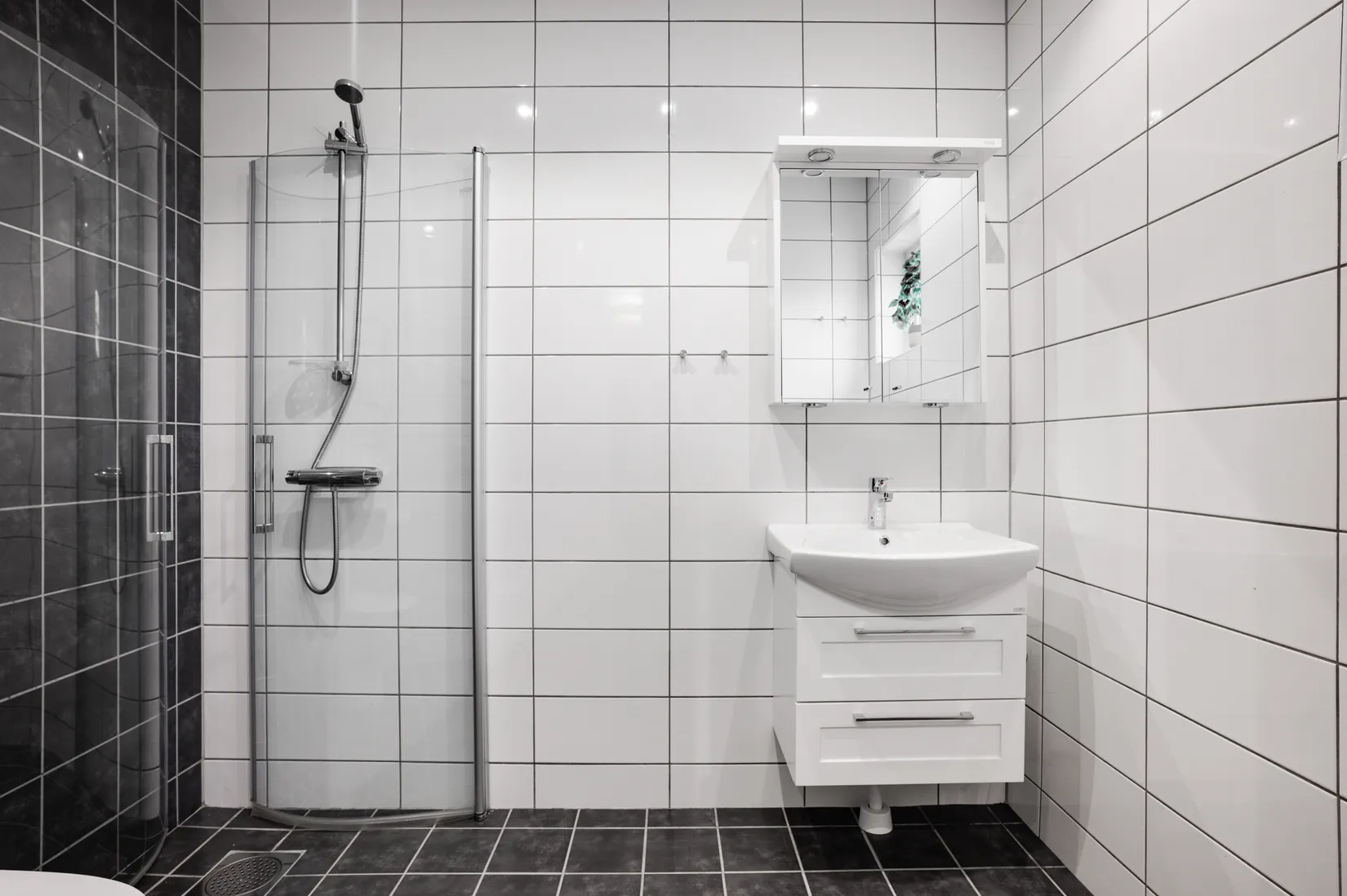 Bostadsrätt, Radhus, Ulsavilagatan 16B, Ormesta, Örebro