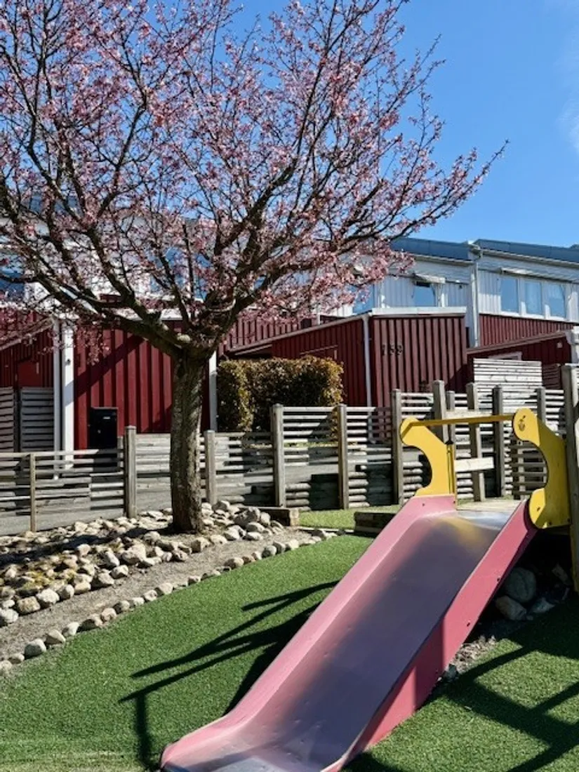 Radhus, Tvetgatan 159, Tveten, Kungälv