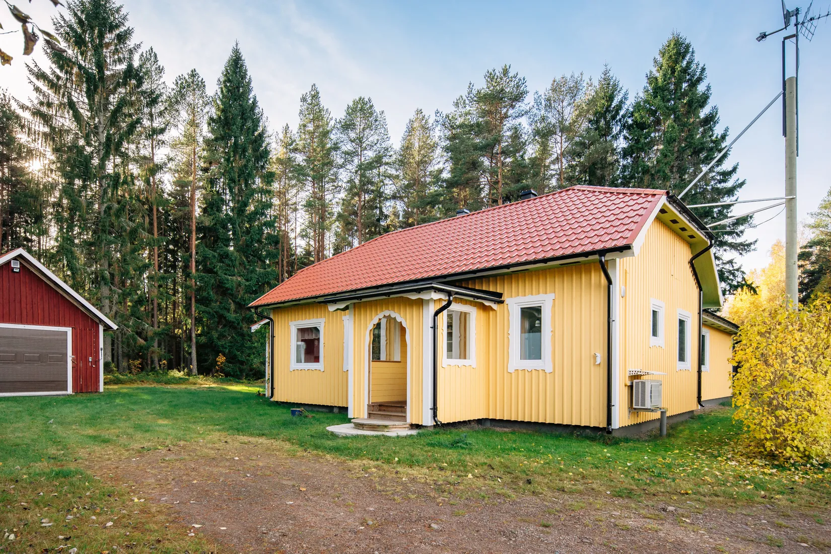Villa, Kåhult Fiskekyrkan 1, Lyrestad, Mariestad