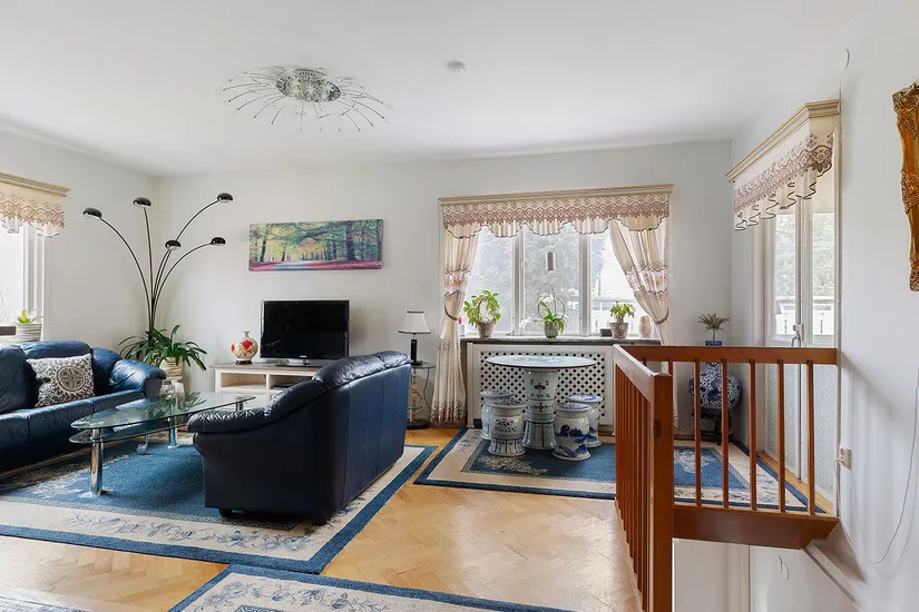 Villa, Skillingvägen 8, Skälby, Järfälla