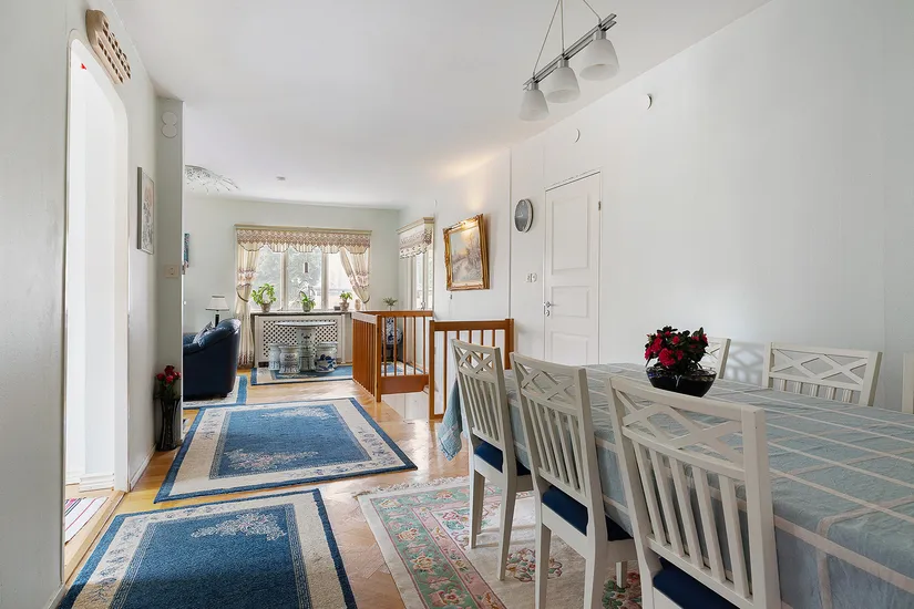 Villa, Skillingvägen 8, Skälby, Järfälla