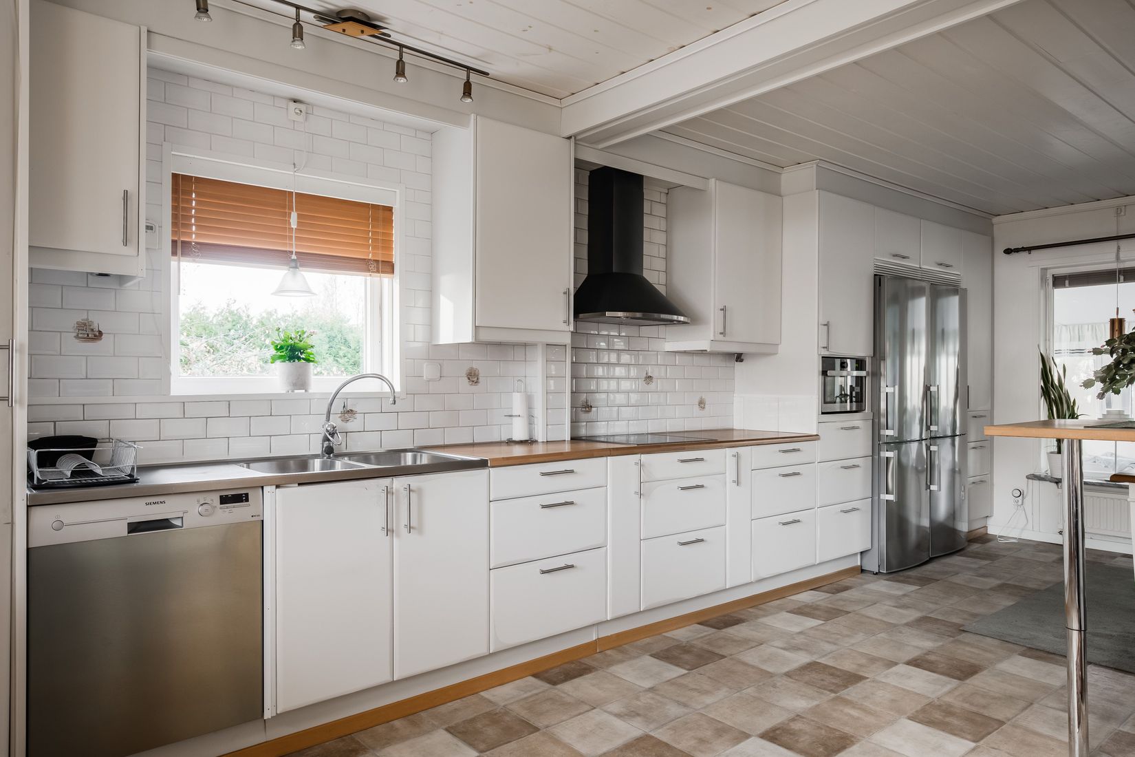 Villa, Parkvägen 24, Norra Skogen, Karlsborg