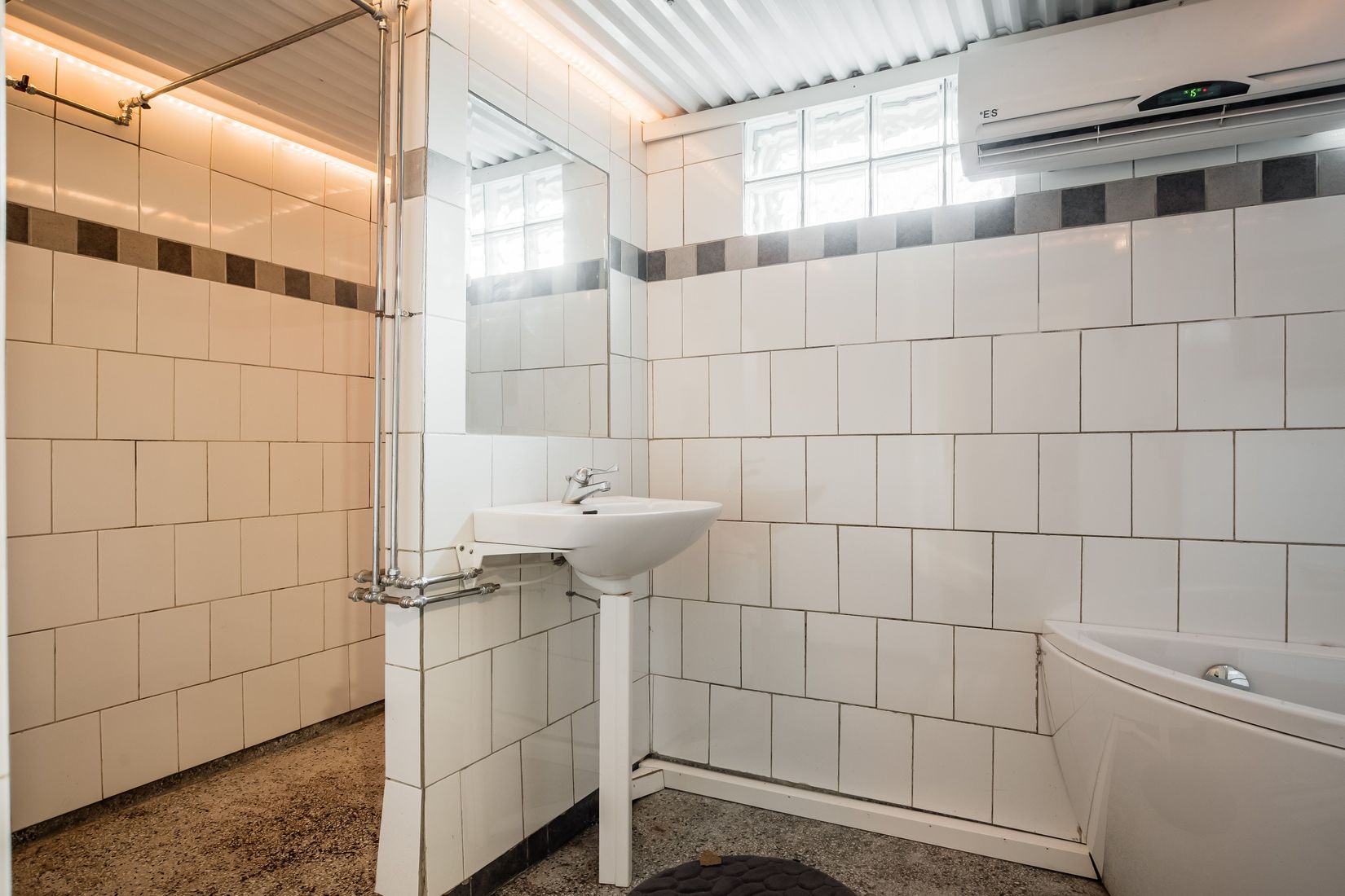 Villa, Parkvägen 24, Norra Skogen, Karlsborg