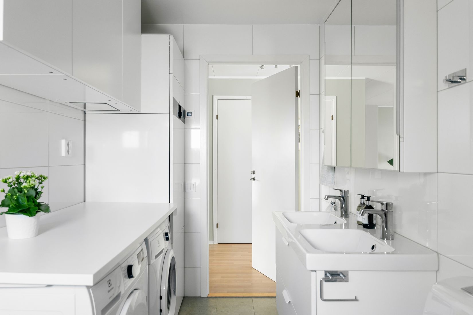 Bostadsrätt, Radhus, Kapplandsvägen 28, Ekerö Brunna, Ekerö