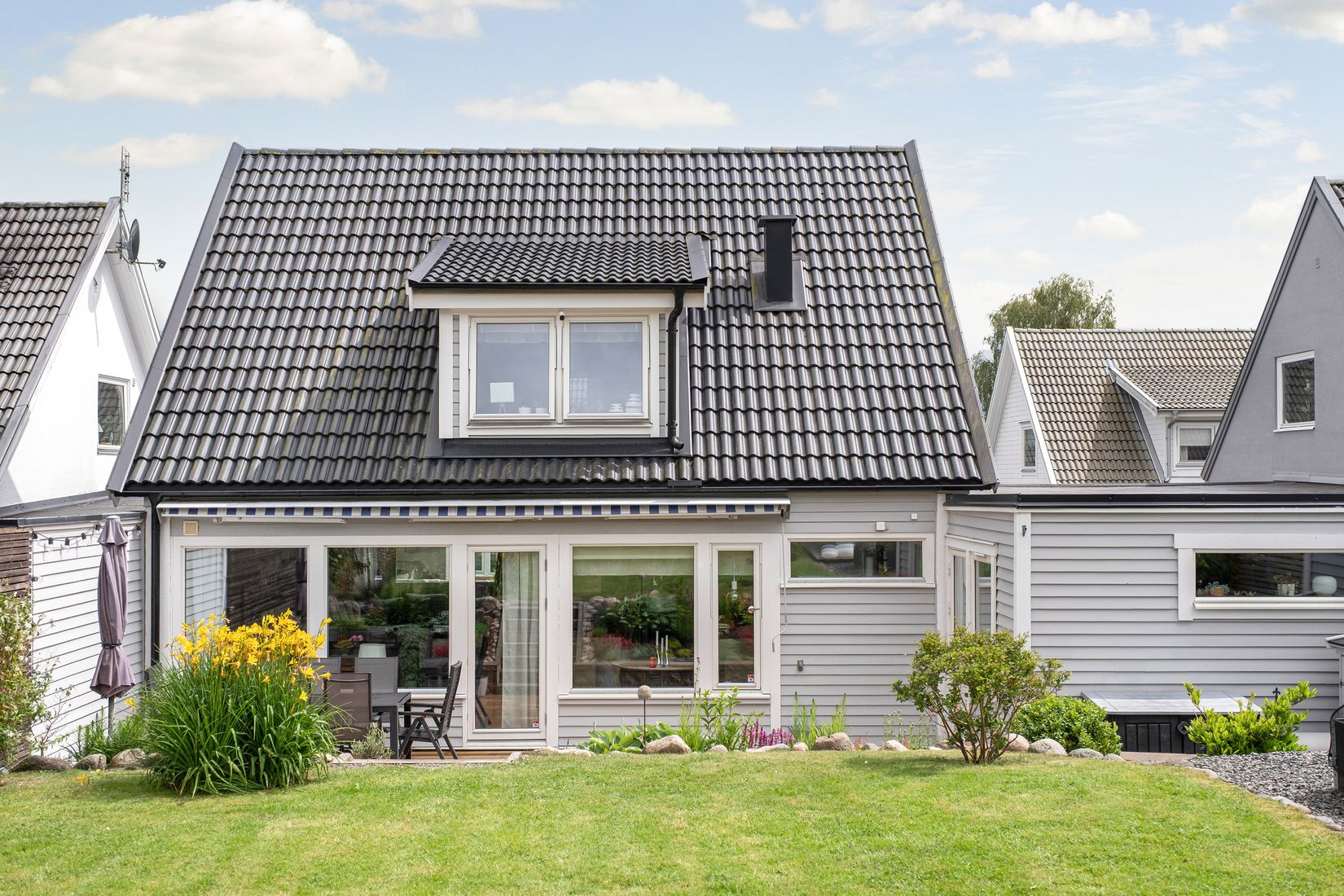 Villa, Radhus, Kring-Alles väg 25, Lerum - Hallsås, Lerum