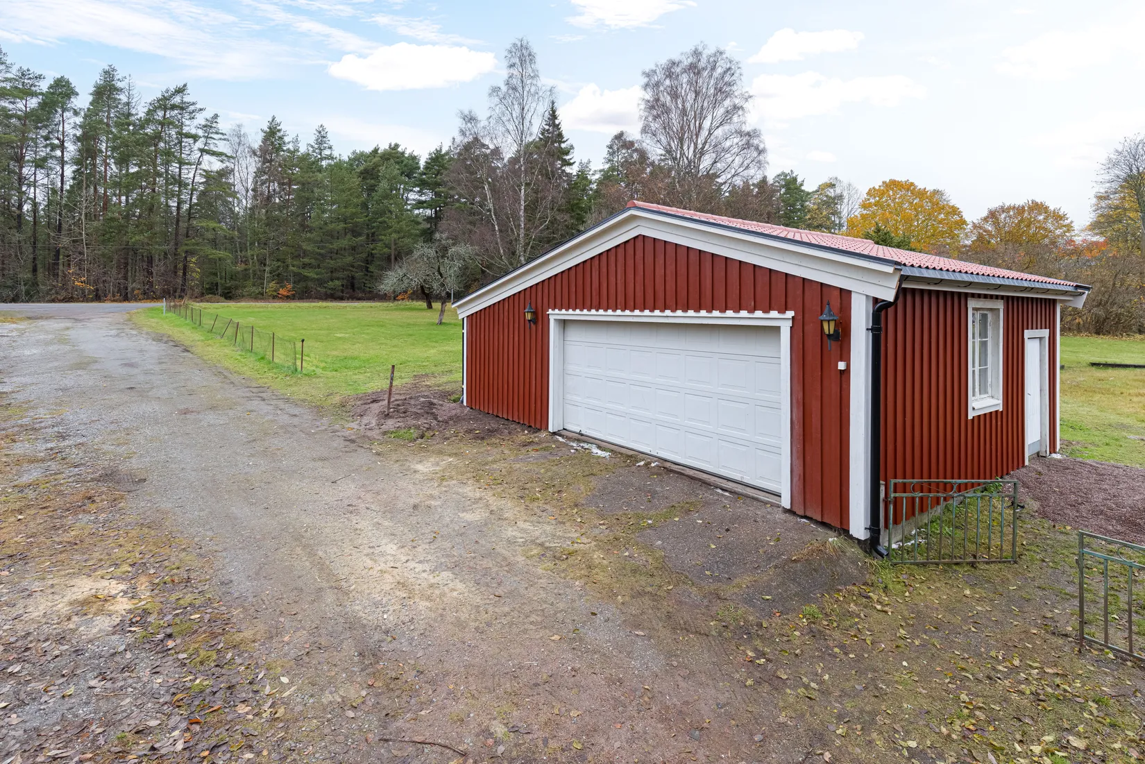 Villa, Norrsunda Skoby 101och 102, Rosersberg, Sigtuna