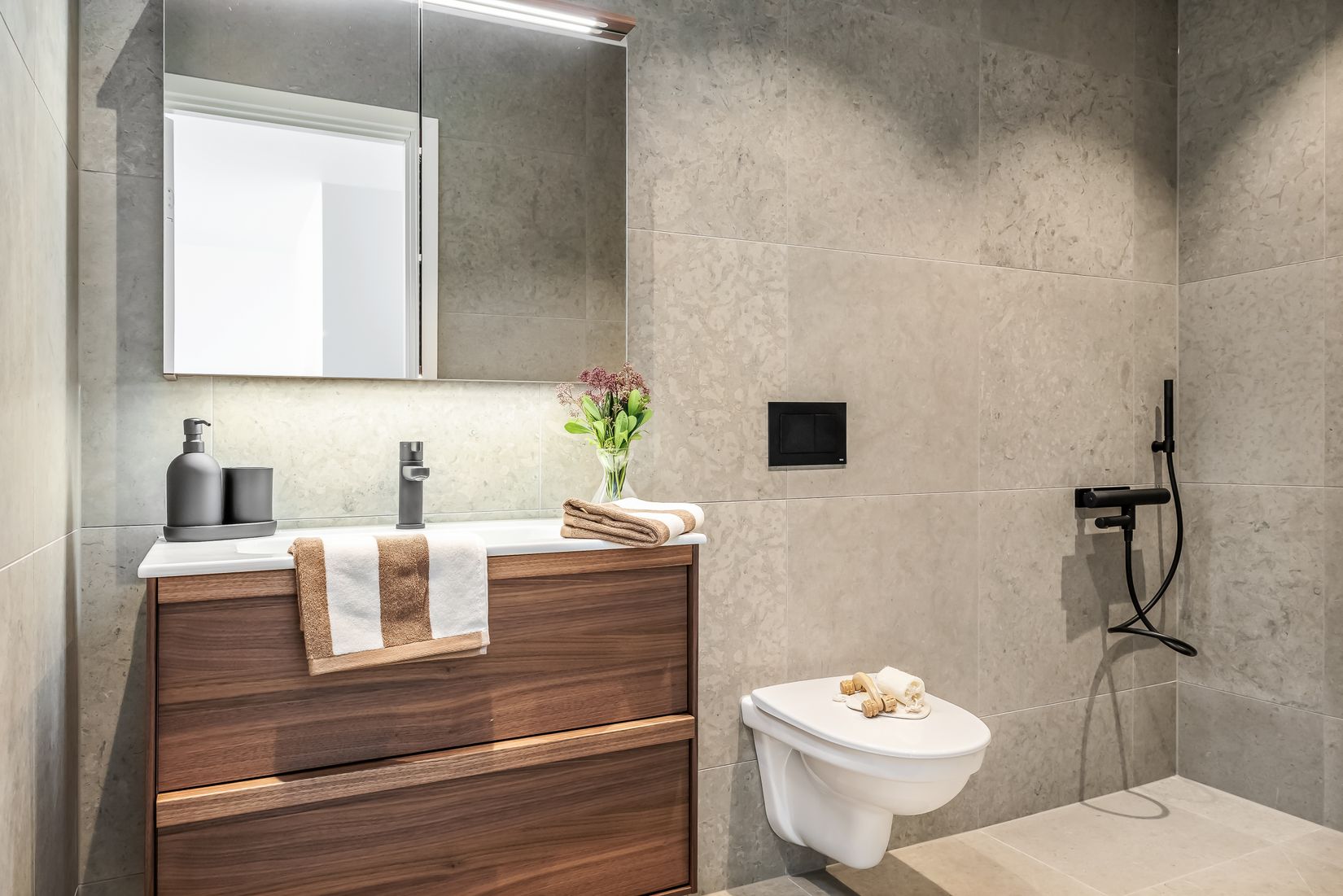 Radhus, Ridåstigen 1C, Björkalund, Norrköping