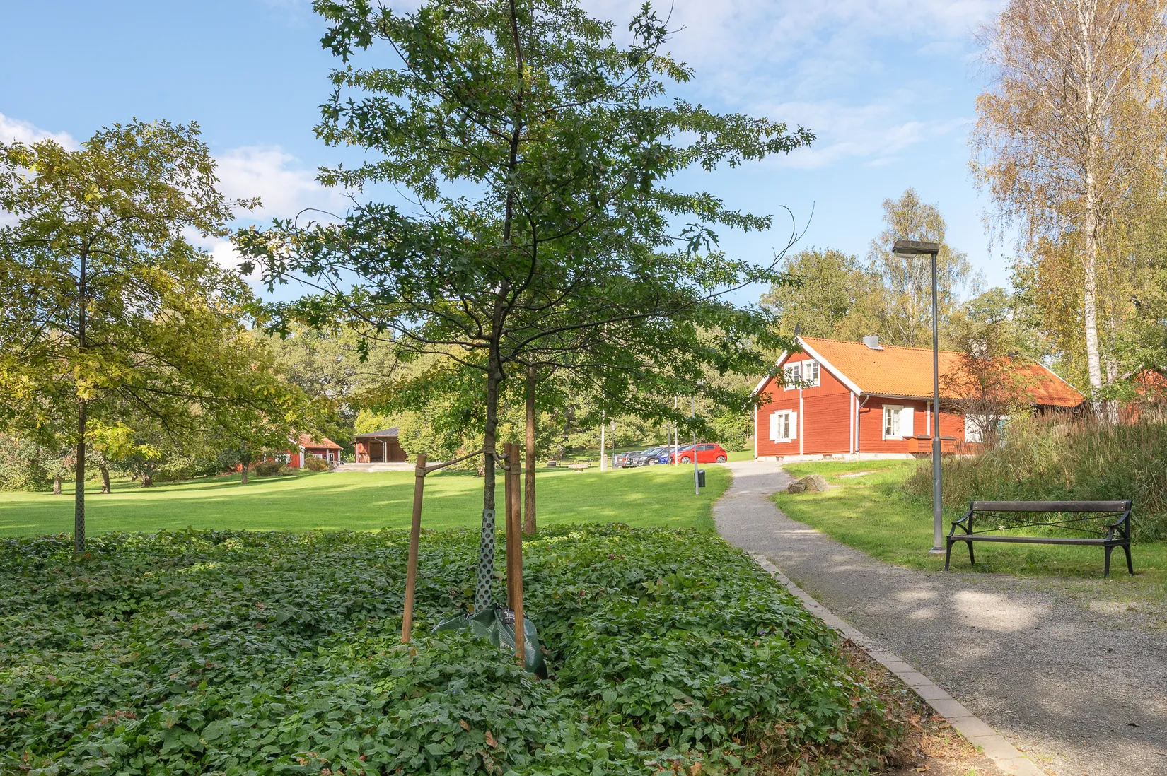 Radhus, Slussbrovägen 104, Runö, Österåker