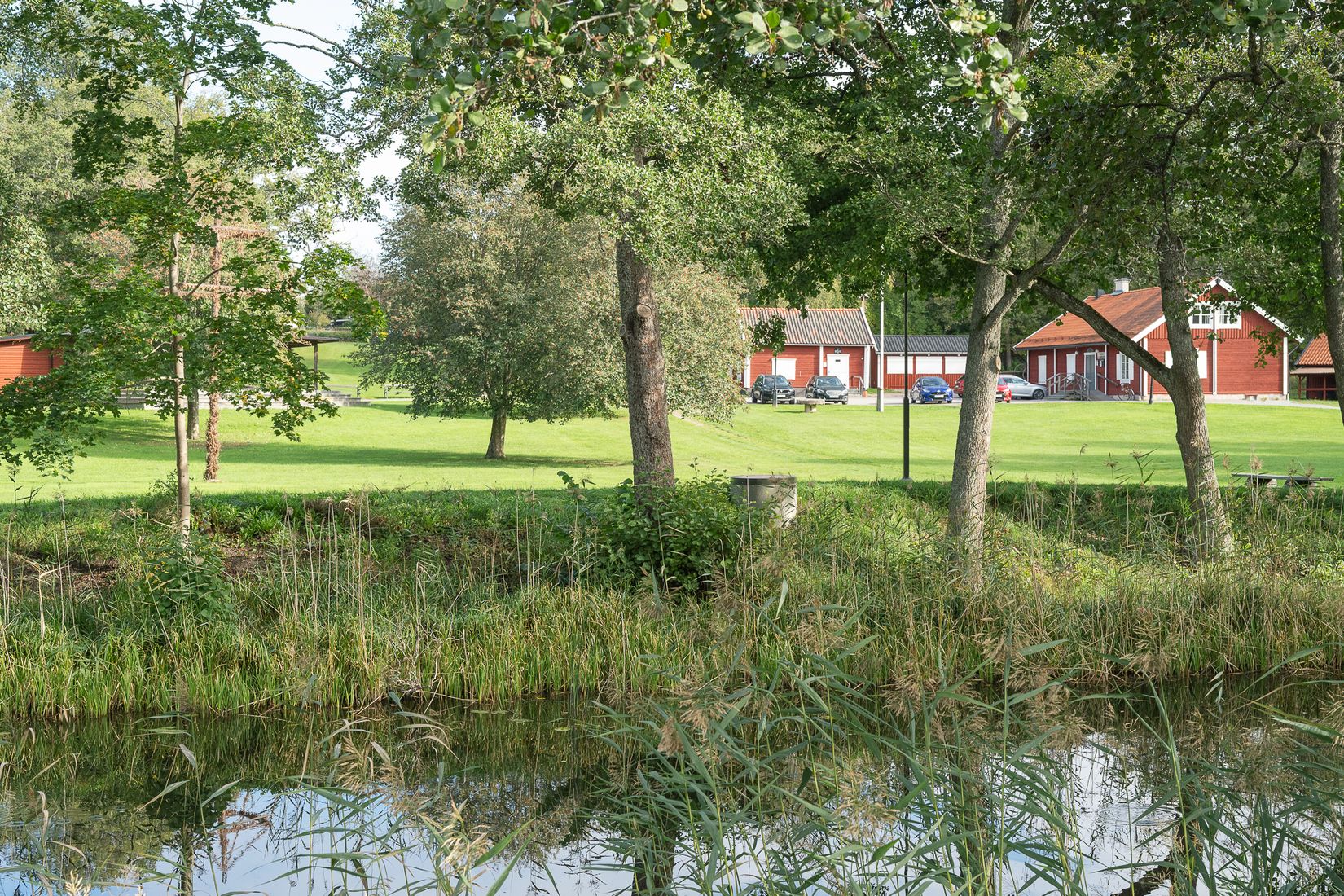 Bostadsrätt, Radhus, Slussbrovägen 104, Runö, Österåker